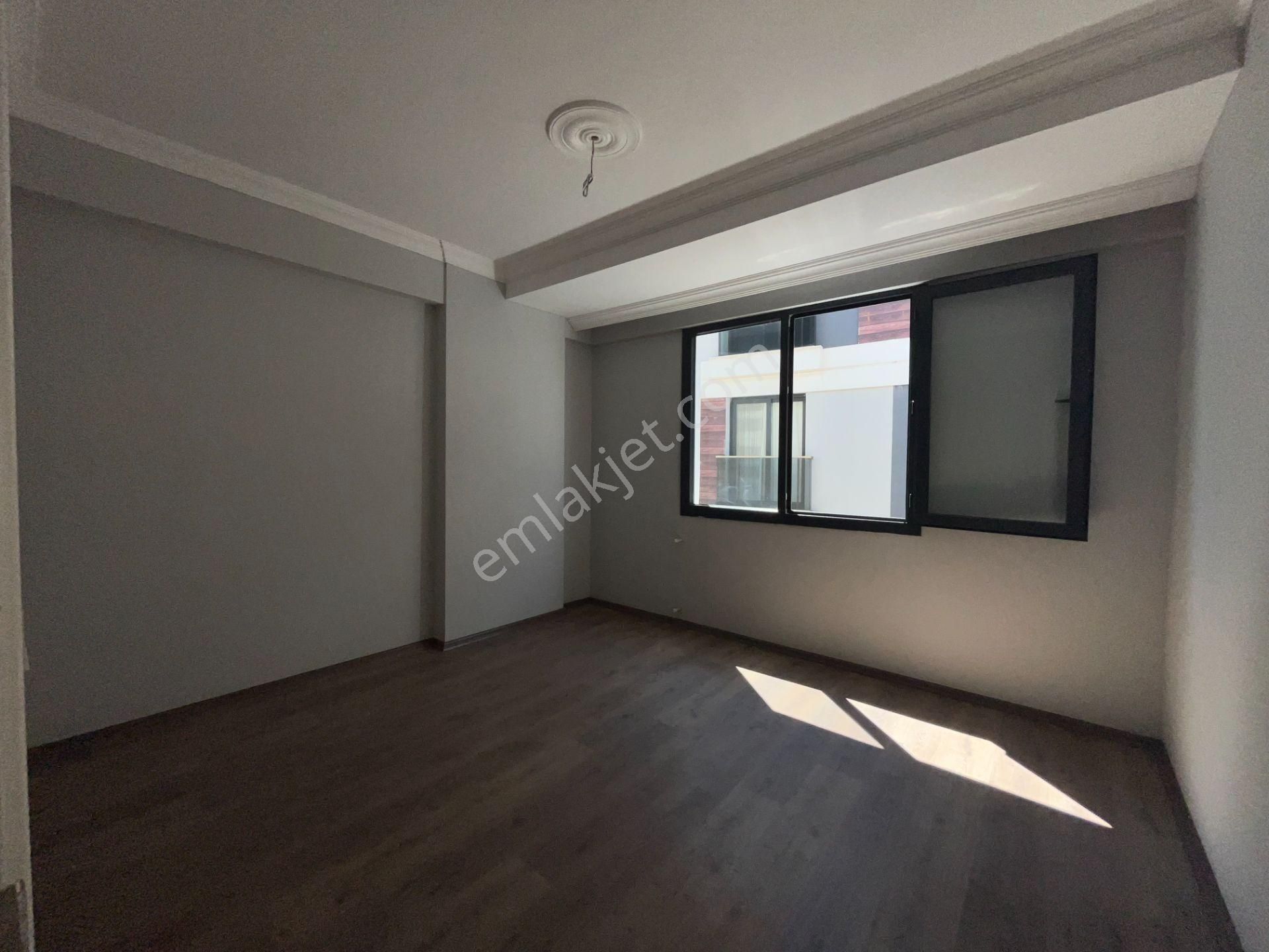 Gümüşpala'da Ana Cadde Üzeri, Yerden Isıtma 2+1 Satılık Daire - Görsel 12