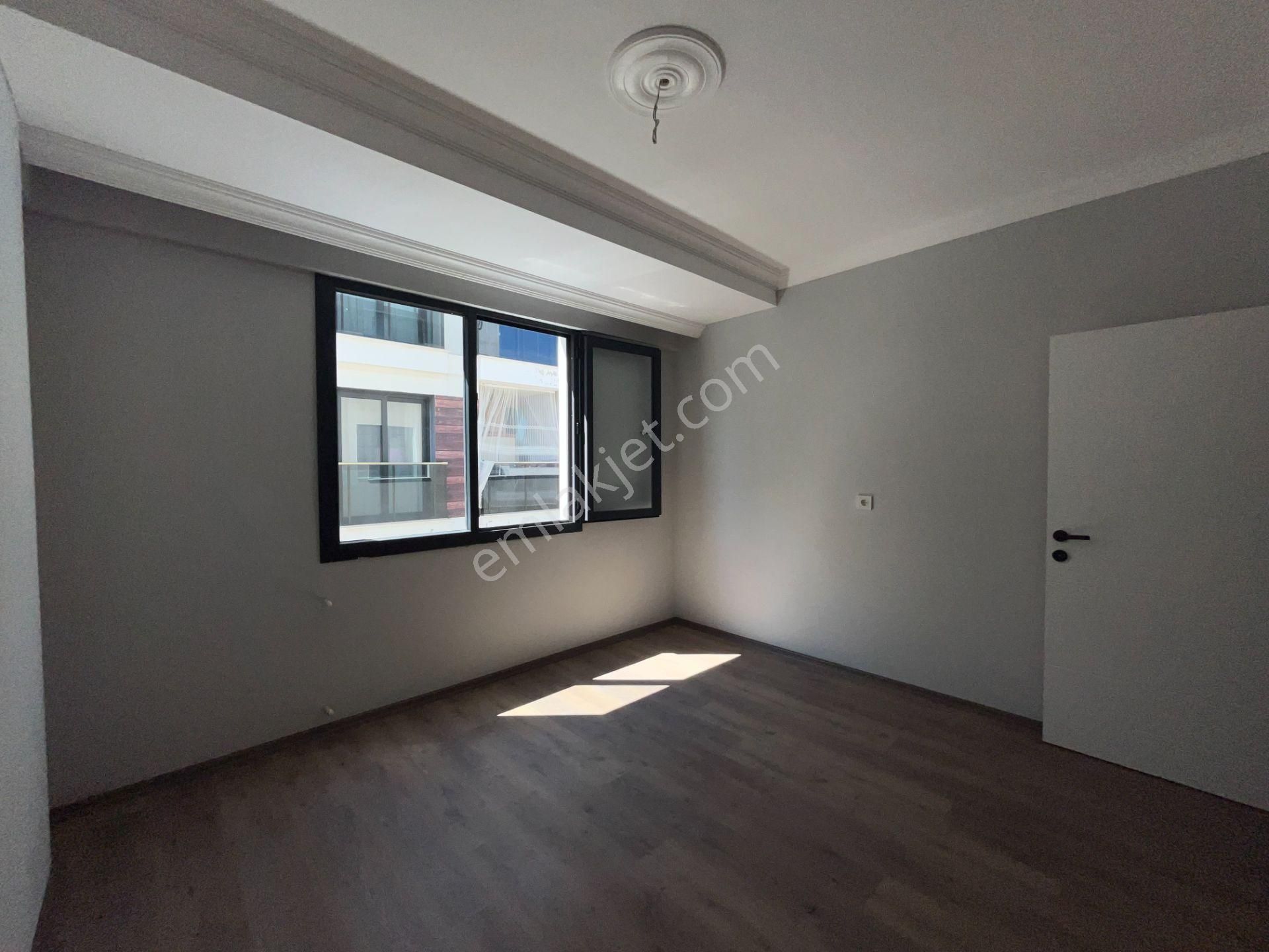 Gümüşpala'da Ana Cadde Üzeri, Yerden Isıtma 2+1 Satılık Daire - Görsel 13