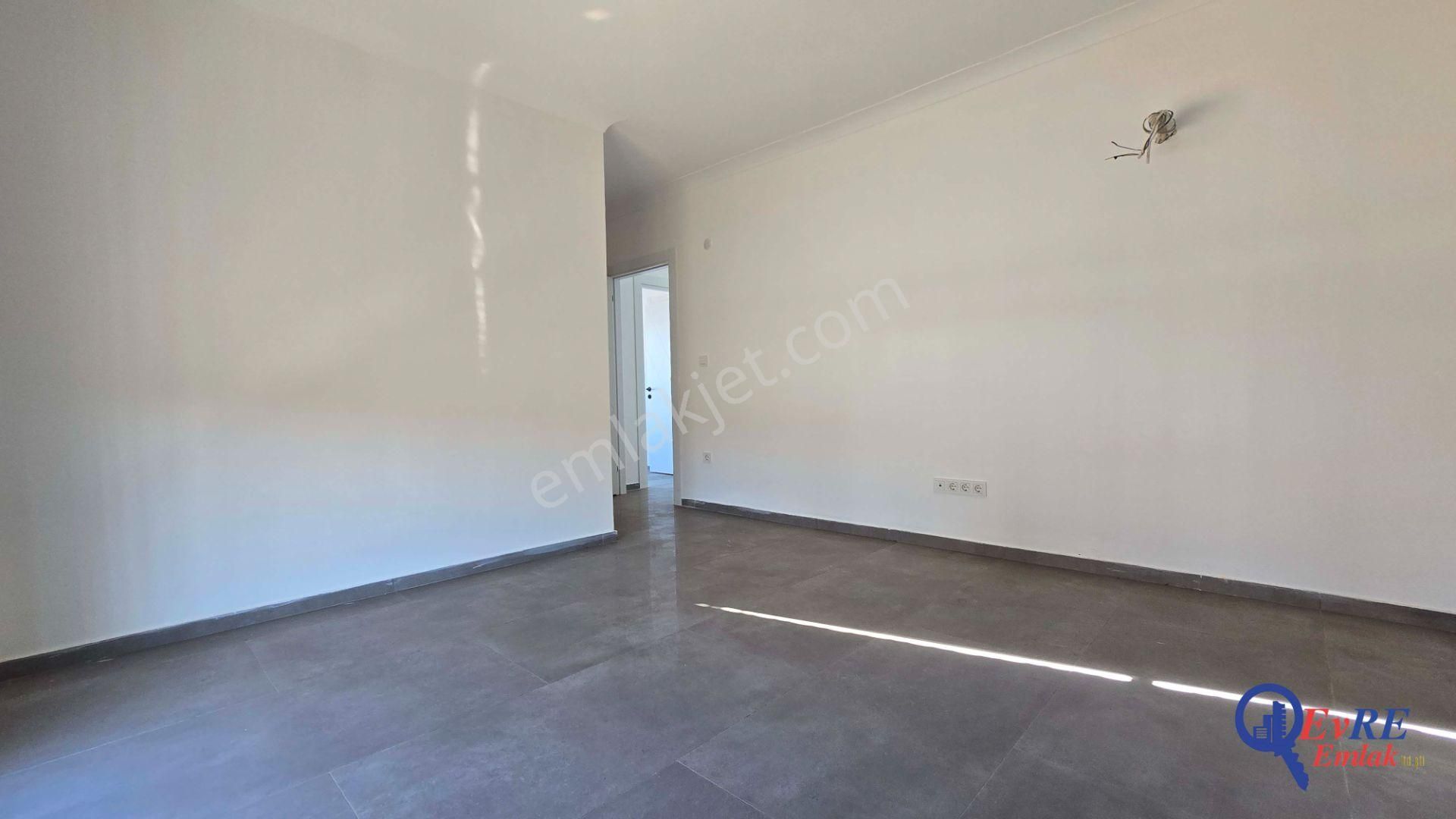 Evre Emlaktan Küçükköyde Satılık 2+1 Daire 3 Banyo & Wc - Görsel 25
