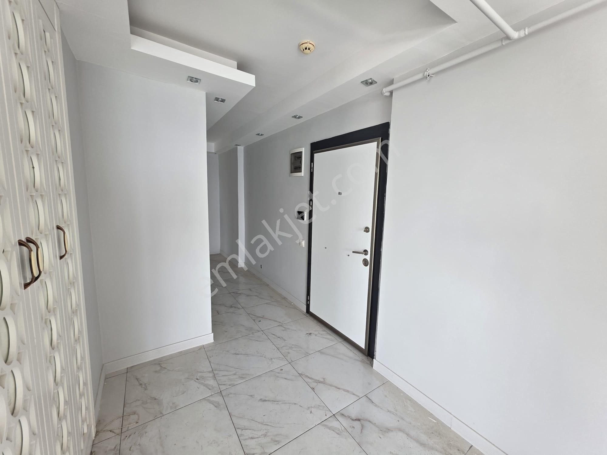 Tece De Kapanmaz Deniz Manzaralı Havuzlu Aquaparklı 2 Banyo 3+1 - Görsel 33