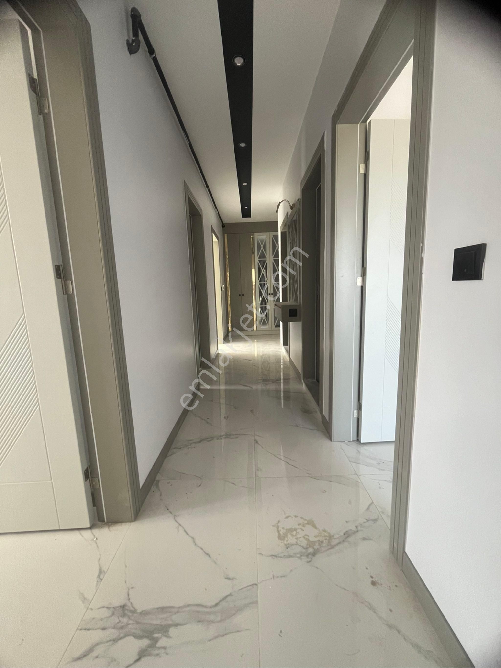 Denizli Şemikler’de 6 Dairelik Komple Satılık Bina - Görsel 16