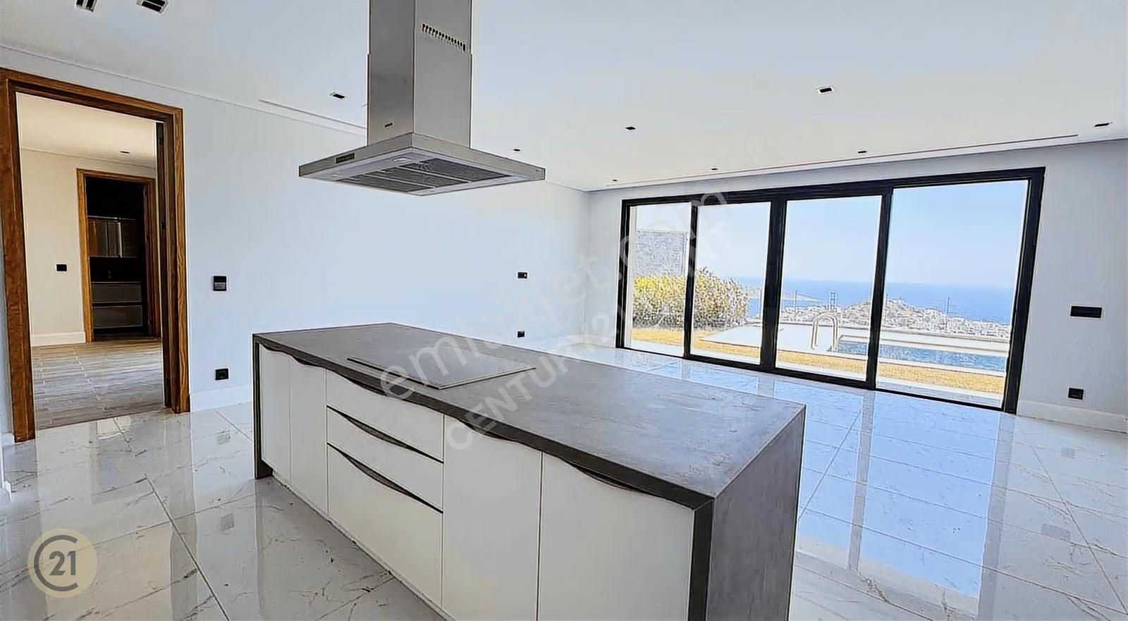 Century21'den Full Deniz Manzaralı Lüks Villa - Görsel 6