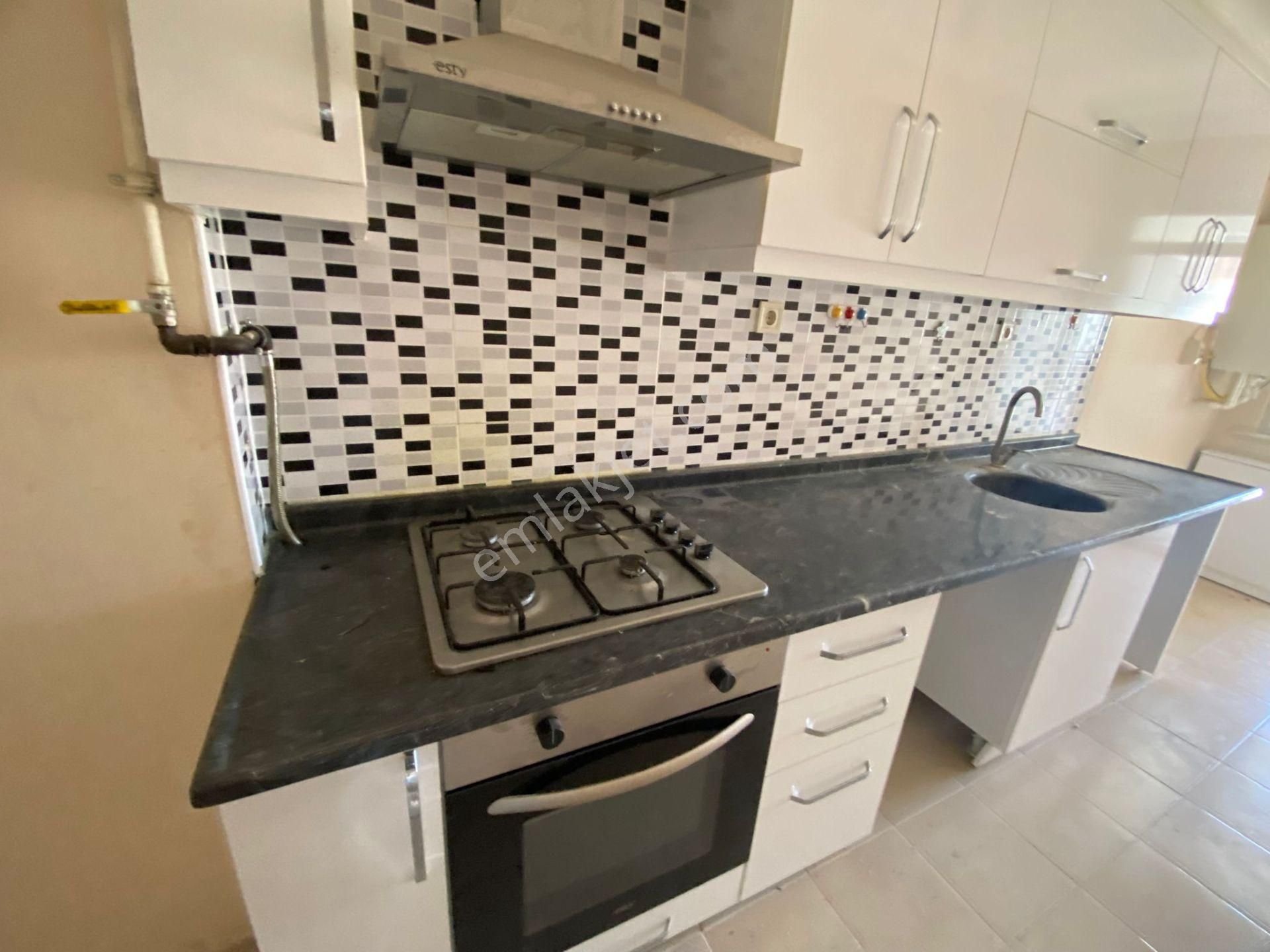 Çamlıca Mh Kapalı Pazar Yakını Arakat Cambalkon 2+1 Kiralık Kk-9 - Görsel 2