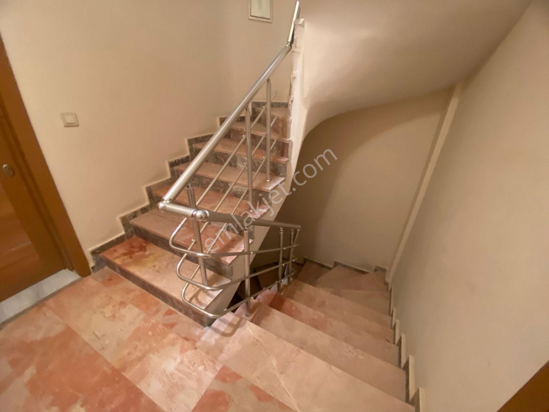 Çamlıca Mh Kapalı Pazar Yakını Arakat Cambalkon 2+1 Kiralık Kk-9 - Görsel 18