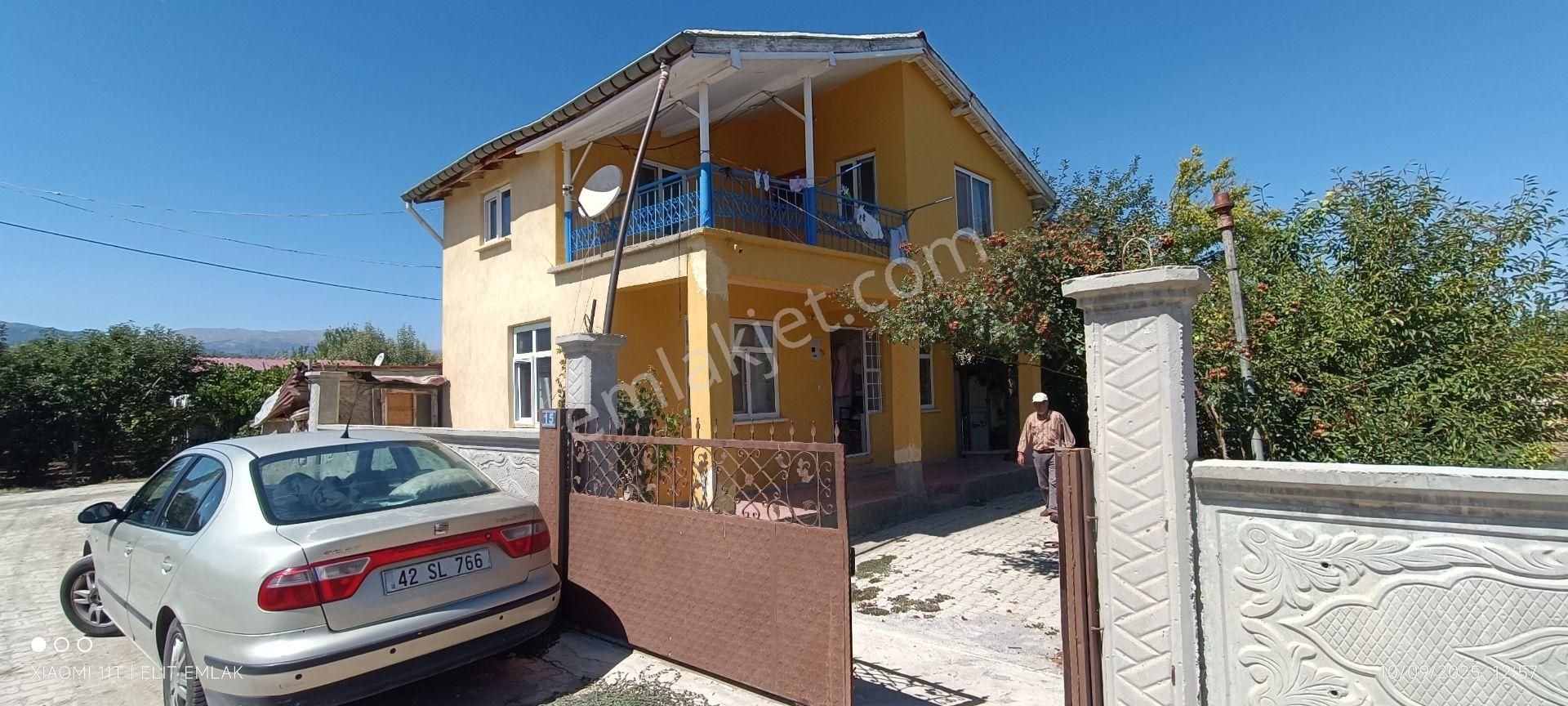 Elit Emlak Müstakil 2 Katlı Bahçeli 1,100 M2 Arsa - Görsel 15