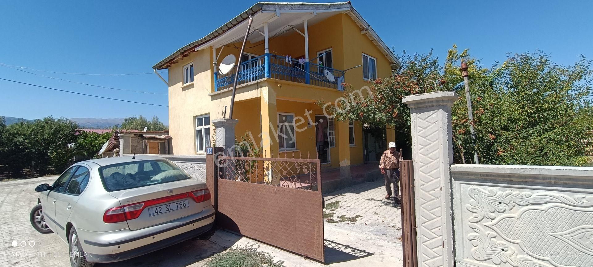 Elit Emlak Müstakil 2 Katlı Bahçeli 1,100 M2 Arsa - Görsel 16