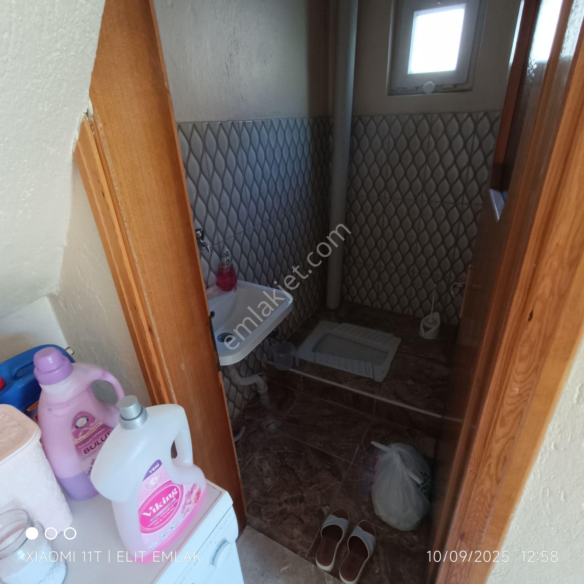 Elit Emlak Müstakil 2 Katlı Bahçeli 1,100 M2 Arsa - Görsel 21