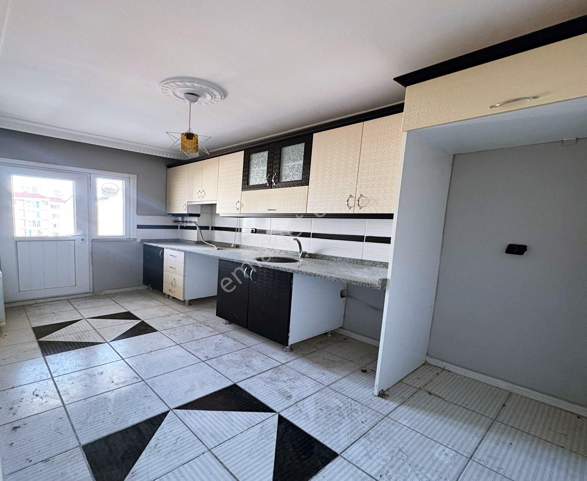 Yıl&ka Gayrimenkulden Talatpaşa Mahallesinde 1+1 Arakat Daire - Görsel 10