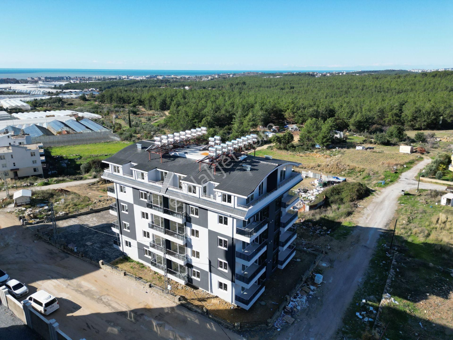 Satılık 2+1 Ayrı Mutfak Daireler | Doğa Ve Deniz Manzaralı - Görsel 2