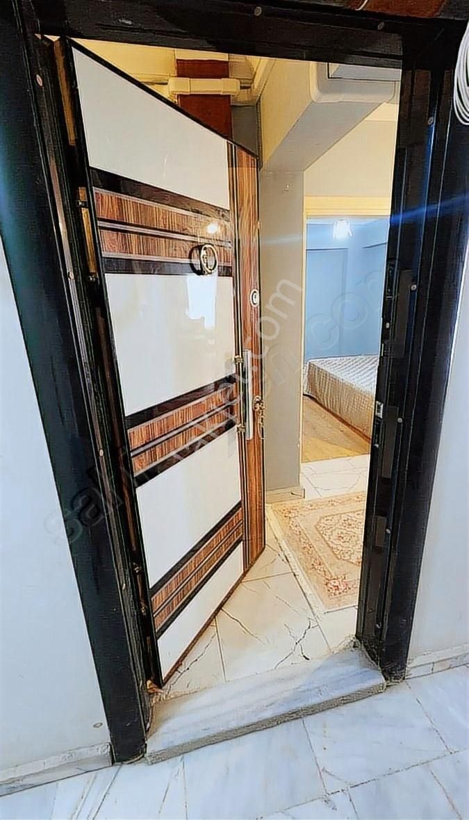 3+1 Doğal Gazlı Eşyalı Daire Sahile 3 Dakika Mesafede - Görsel 15