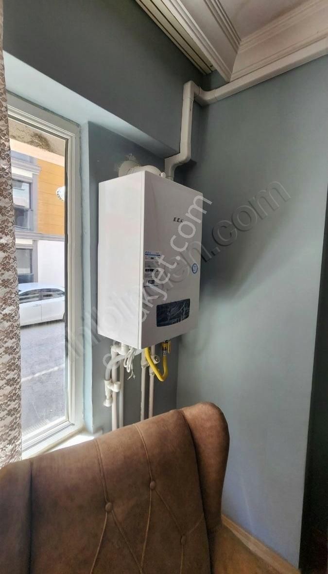 3+1 Doğal Gazlı Eşyalı Daire Sahile 3 Dakika Mesafede - Görsel 2