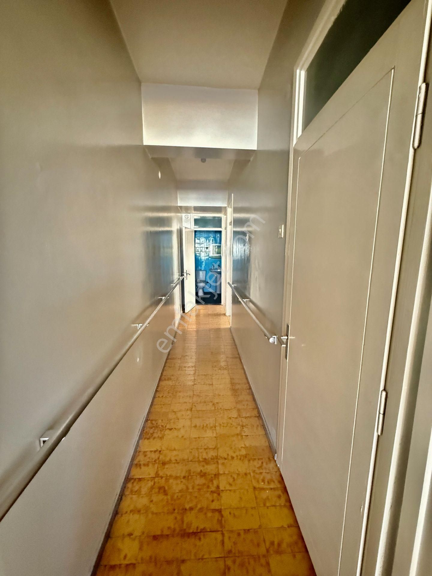 Söke Aydın Cad. Satılık Geniş 3+1 - Görsel 7