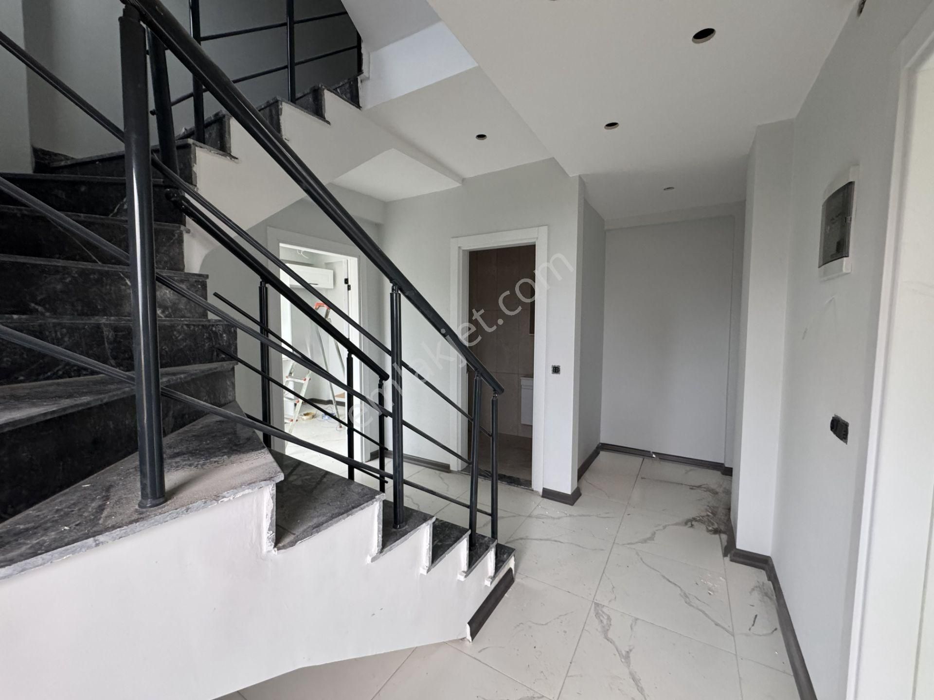 Biga/kalafat'ta Satılık 4+1 Tribleks Villa. - Görsel 8