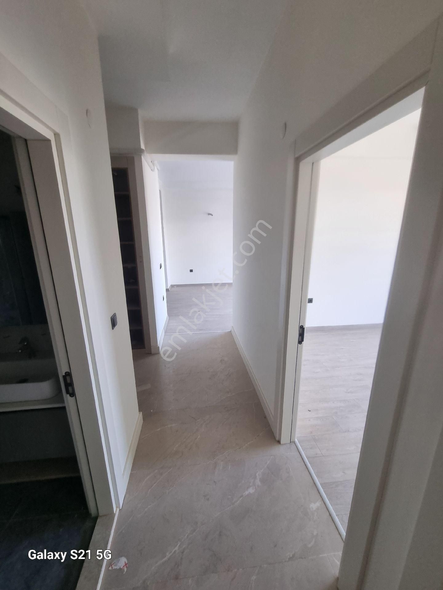 Kuşadası Degırmenderede Dogalgazlı Sıfır 2+1 Daıre - Görsel 18