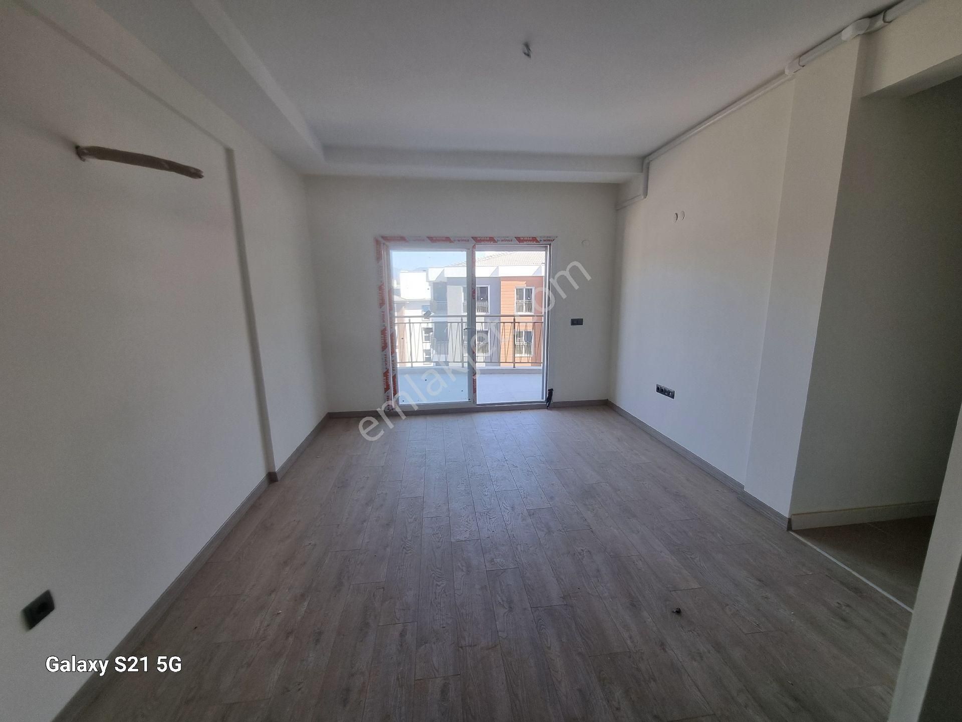 Kuşadası Degırmenderede Dogalgazlı Sıfır 2+1 Daıre - Görsel 6