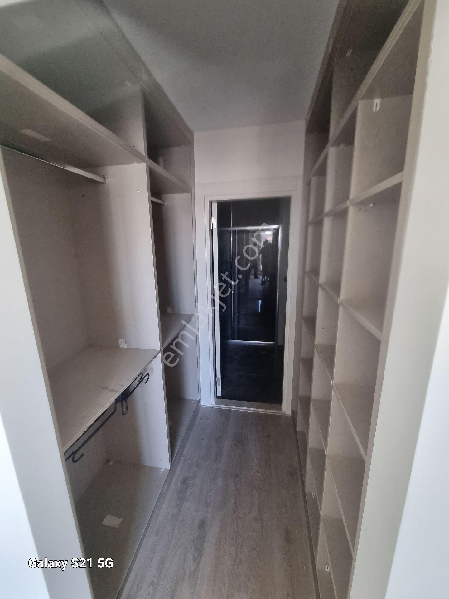 Kuşadası Degırmenderede Dogalgazlı Sıfır 2+1 Daıre - Görsel 17