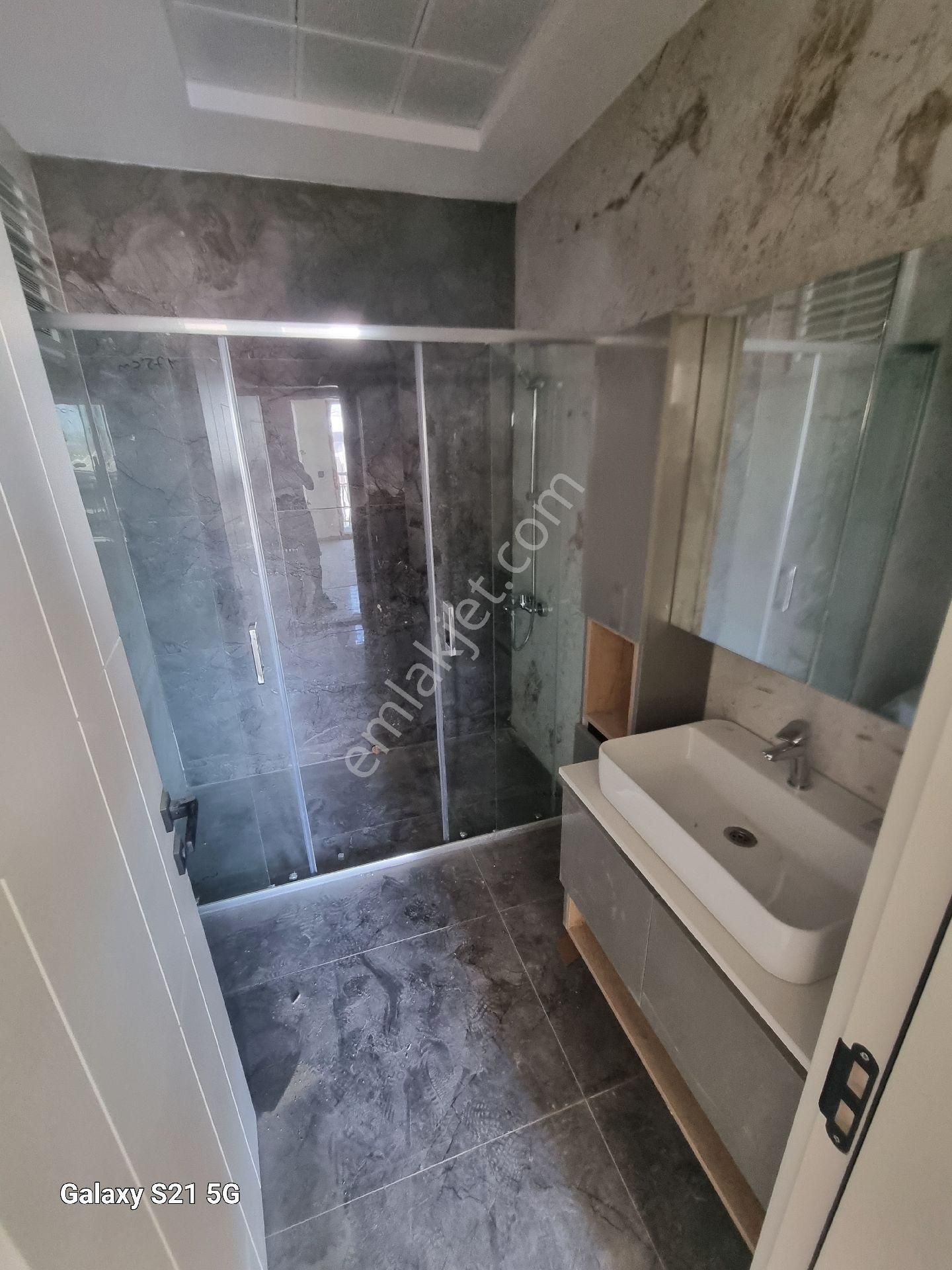 Kuşadası Degırmenderede Dogalgazlı Sıfır 2+1 Daıre - Görsel 11