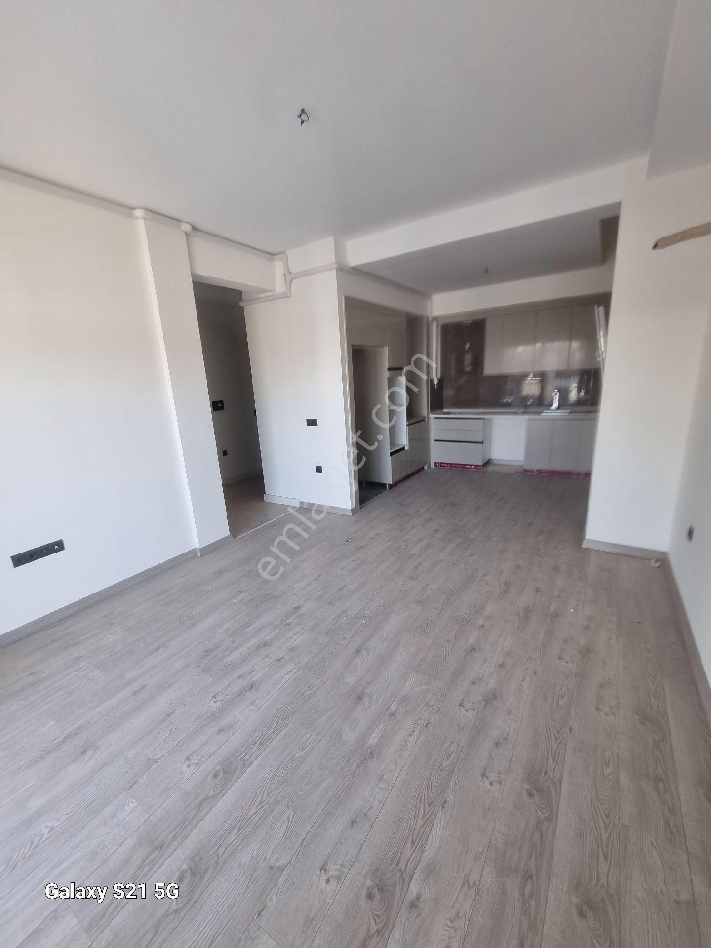 Kuşadası Degırmenderede Dogalgazlı Sıfır 2+1 Daıre - Görsel 5