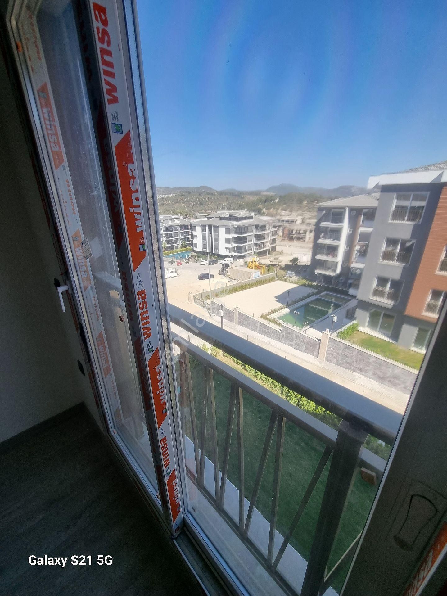 Kuşadası Degırmenderede Dogalgazlı Sıfır 2+1 Daıre - Görsel 16