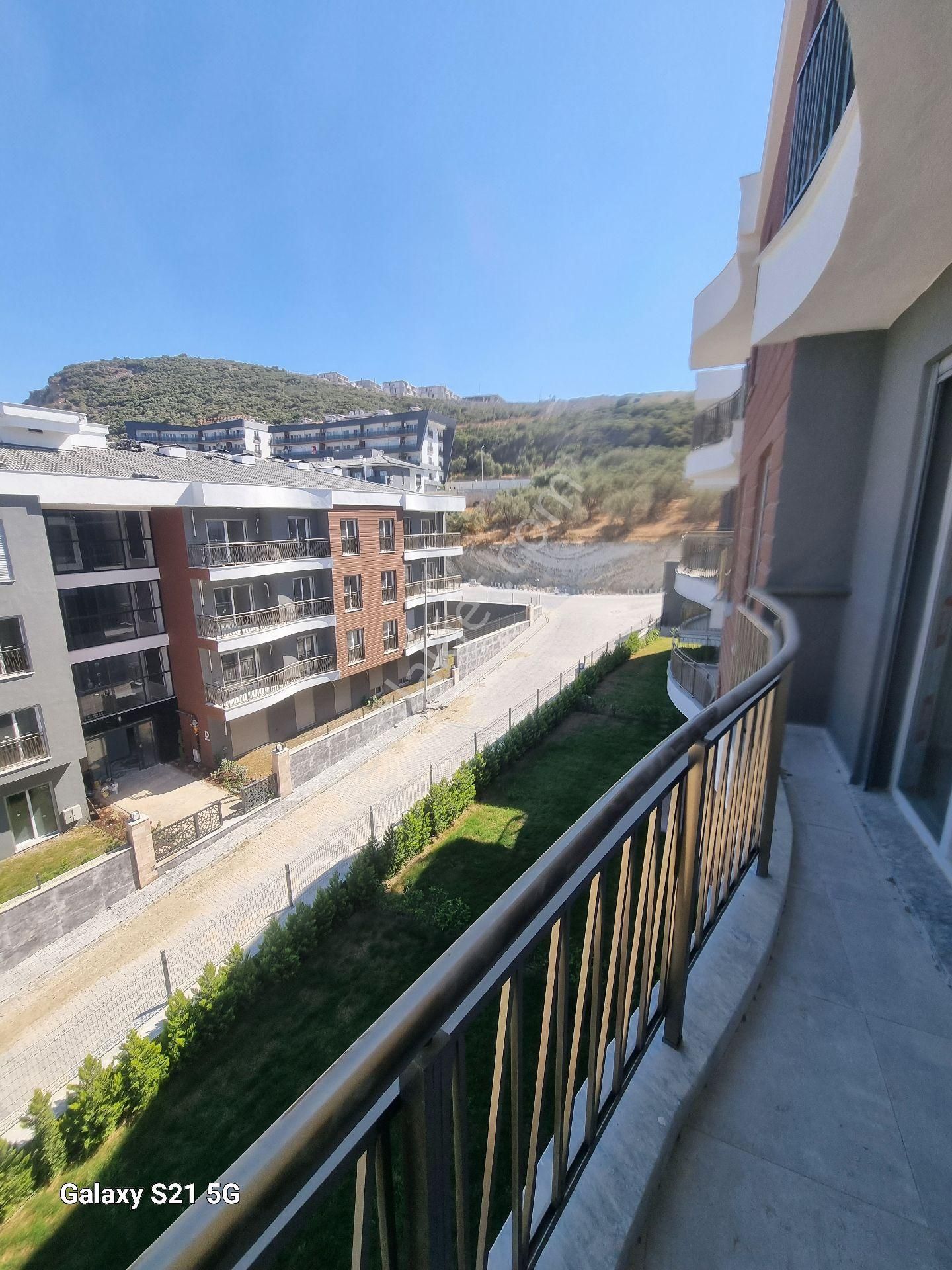 Kuşadası Degırmenderede Dogalgazlı Sıfır 2+1 Daıre - Görsel 3