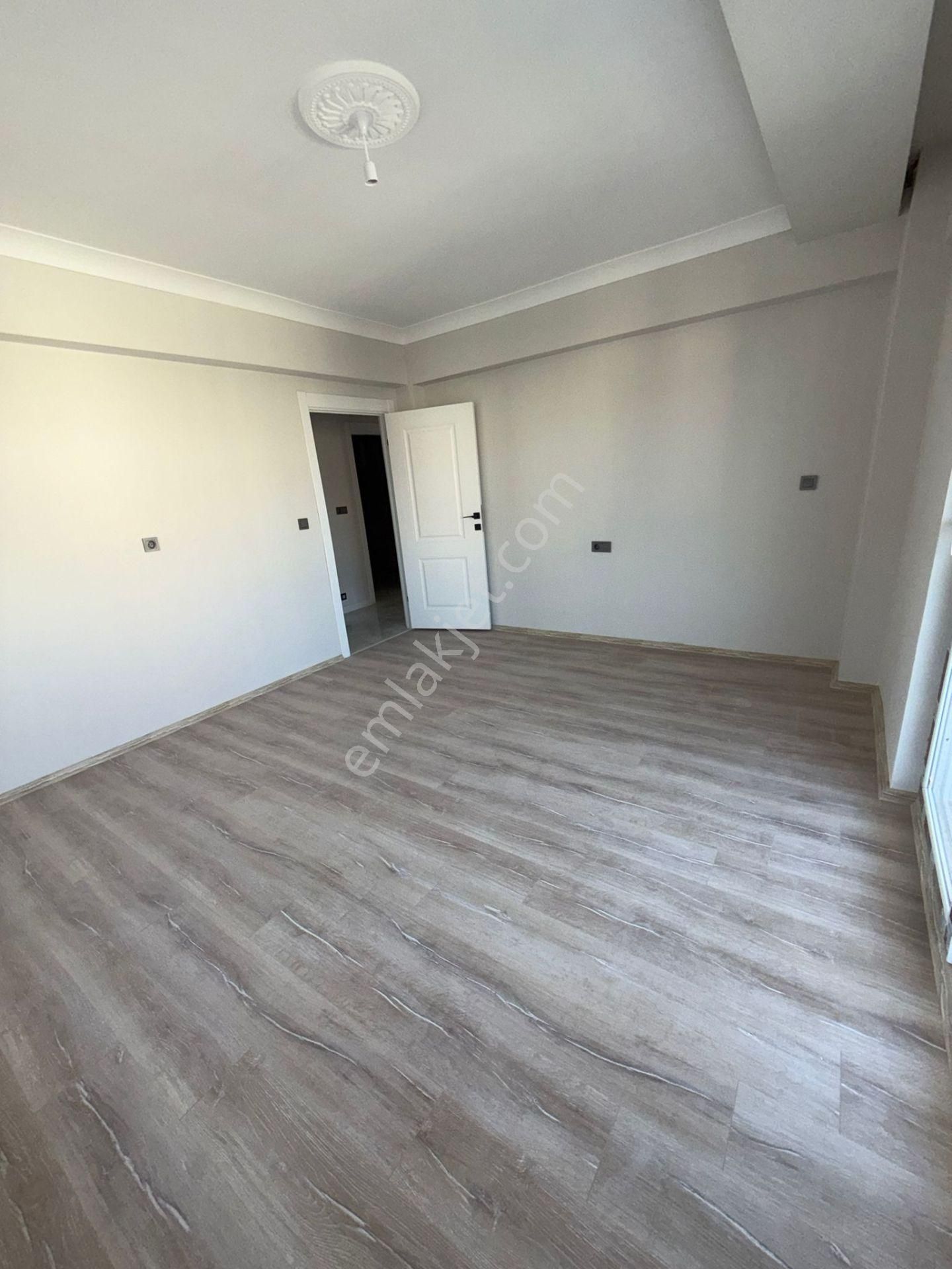 Gordion Emlak'tan﻿ Fatih Mahallesi 3+1 Full Yapılı Mükemmel Konum - Görsel 24