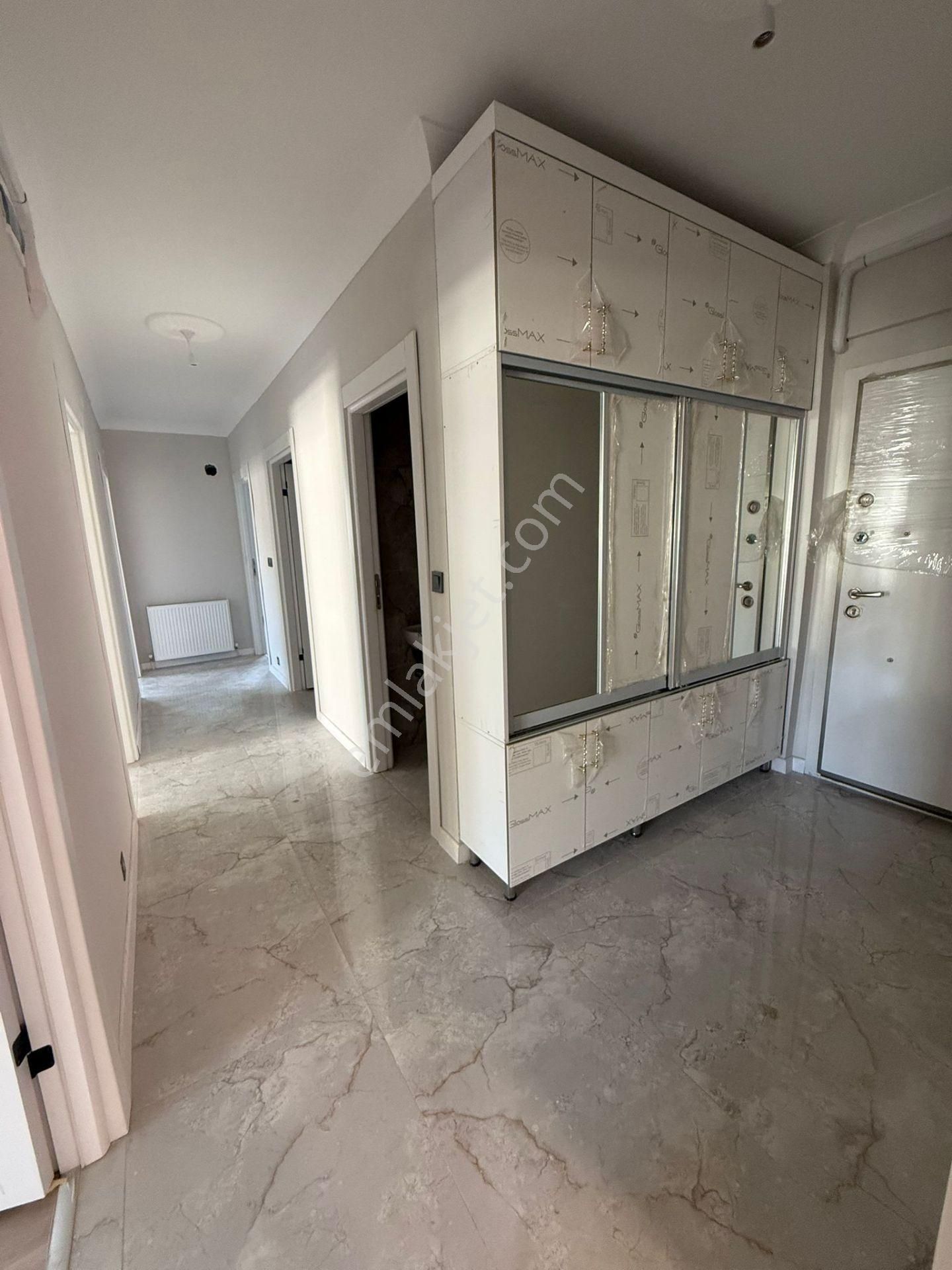 Gordion Emlak'tan﻿ Fatih Mahallesi 3+1 Full Yapılı Mükemmel Konum - Görsel 3