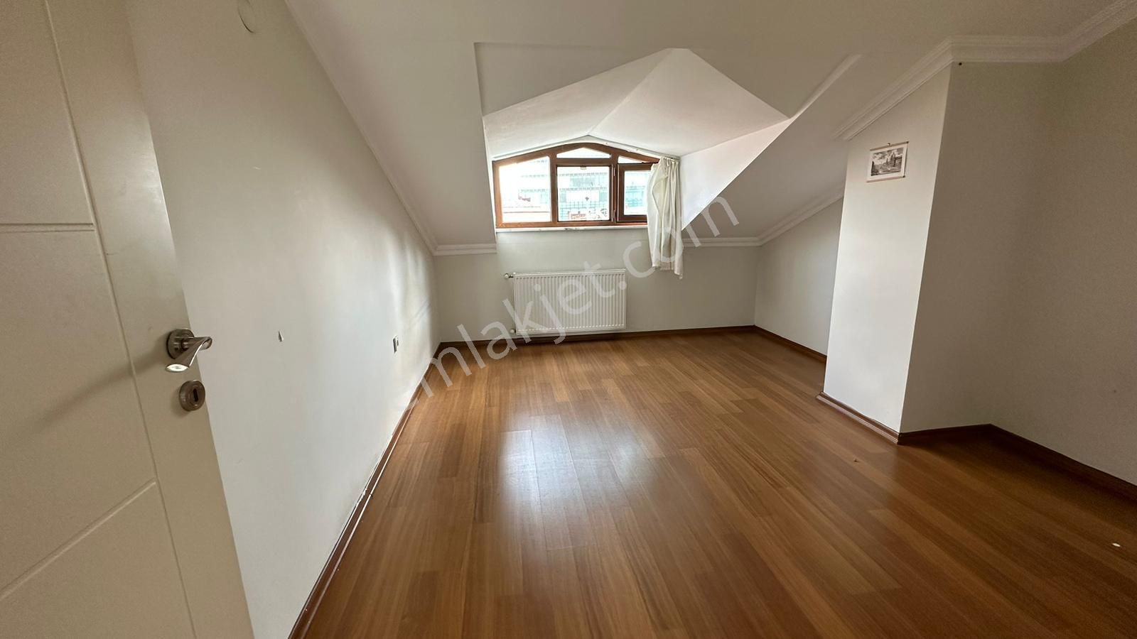 4.levent Metroya 1 Dakika Satılık Yarım Bina ,artum'dan - Görsel 5