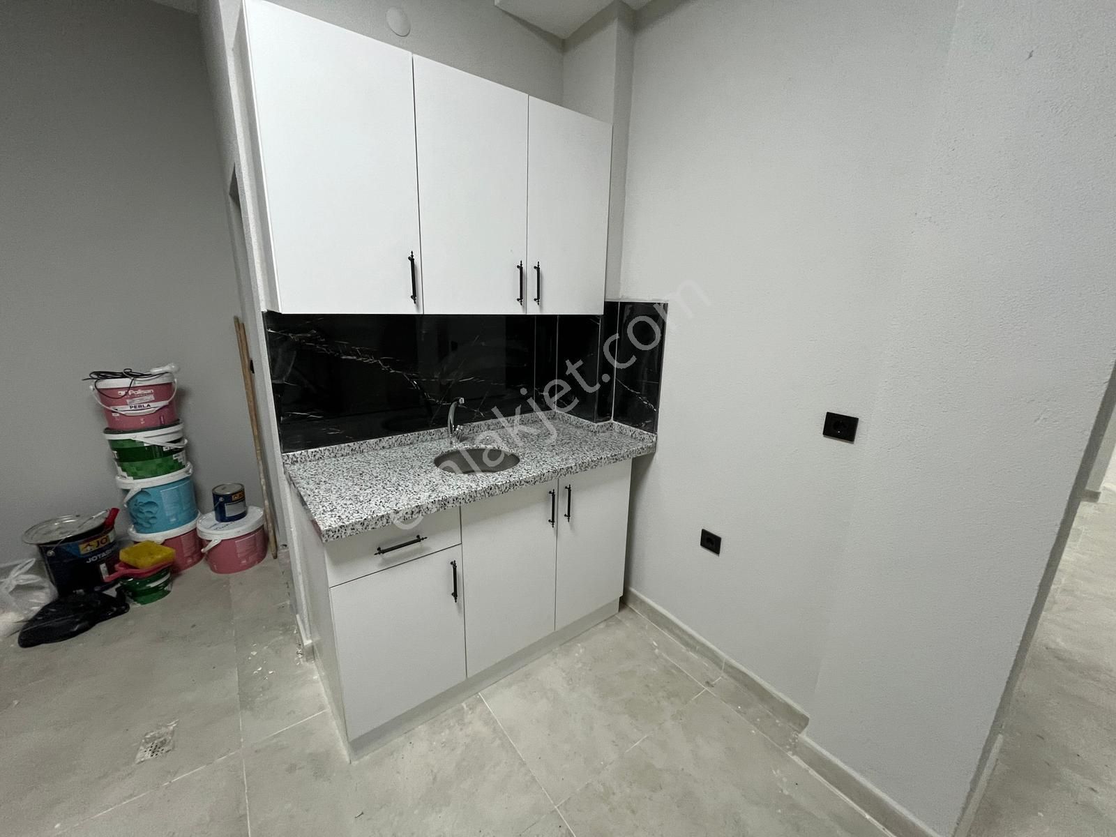 Aydın İnş. Uğurmumcu Mh. 120m2 Sıfır Giriş Takasa Açık Dükkan - Görsel 16