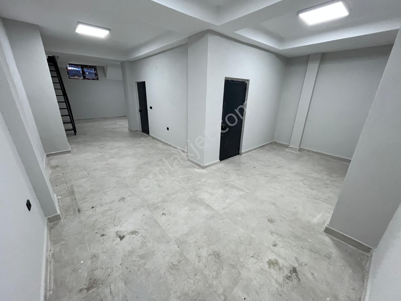 Aydın İnş. Uğurmumcu Mh. 120m2 Sıfır Giriş Takasa Açık Dükkan - Görsel 15