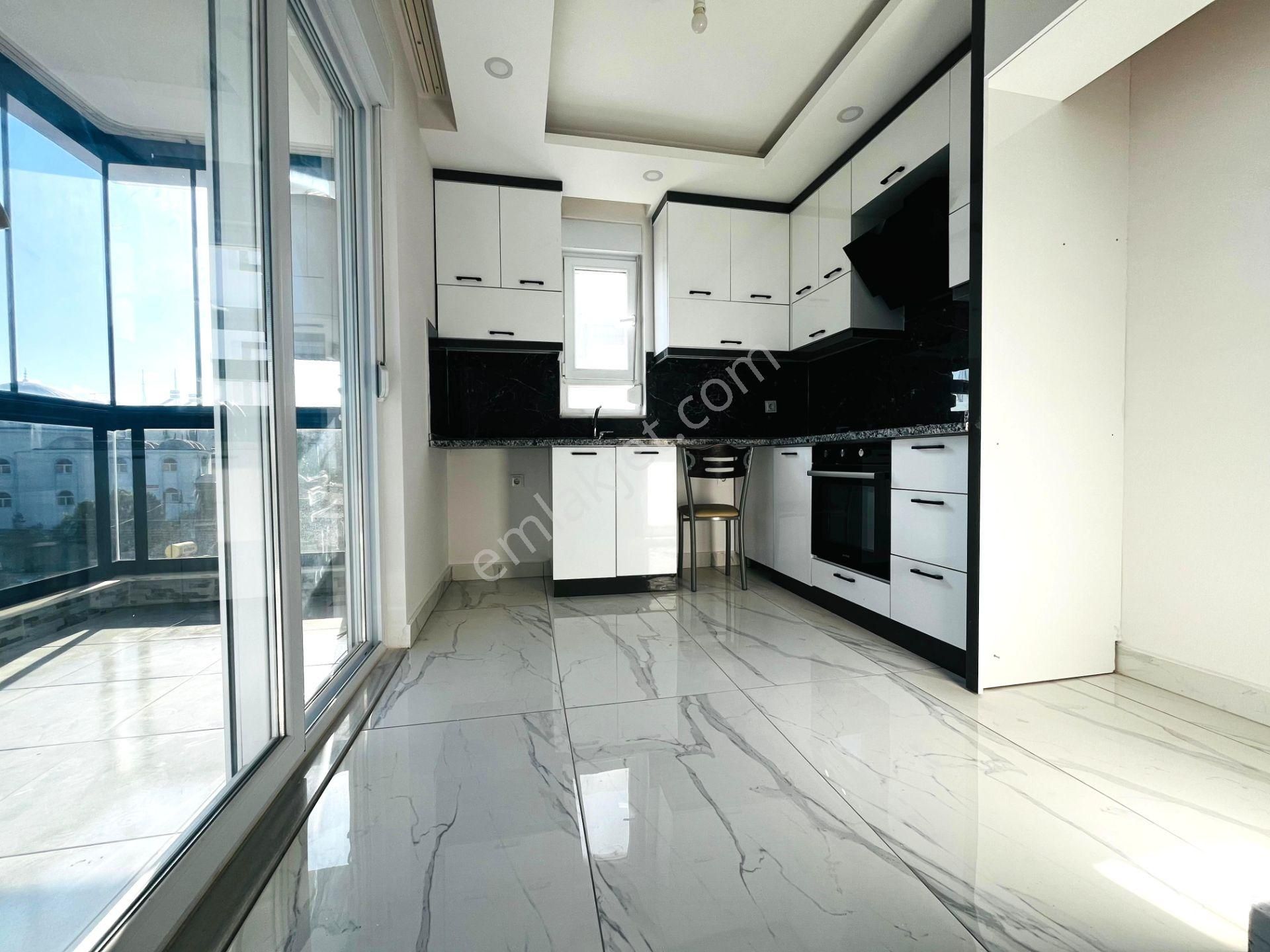 Ulaşım Sorunu Olmayan 2 Yıllık Sıfır Ayarında Asansörlü 2+1 Satılık Daire - Görsel 4