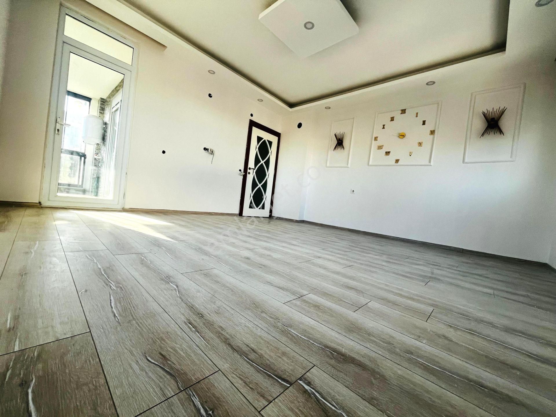 Ulaşım Sorunu Olmayan 2 Yıllık Sıfır Ayarında Asansörlü 2+1 Satılık Daire - Görsel 10