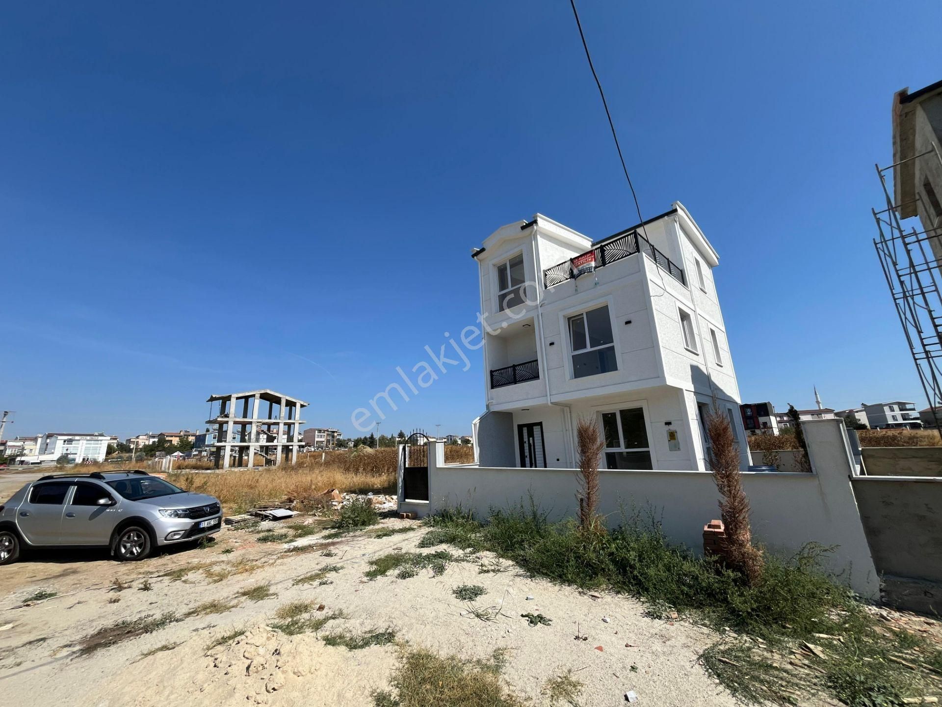 ¯\_evim Yapı _/¯ Denize 100mt 4+1 Geniş Bahçeli Müstakil Villa! - Görsel 12