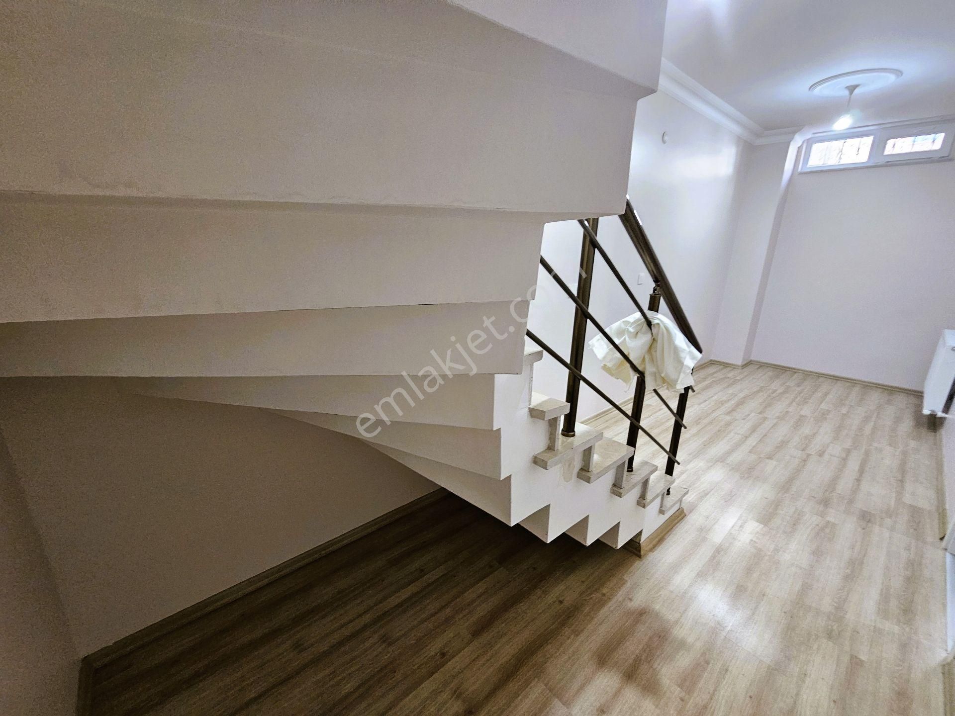 Ortadağ Merkezde Kiralık 2+1 Ters Dubleks .açıklamayı Okuyunuz.. - Görsel 24