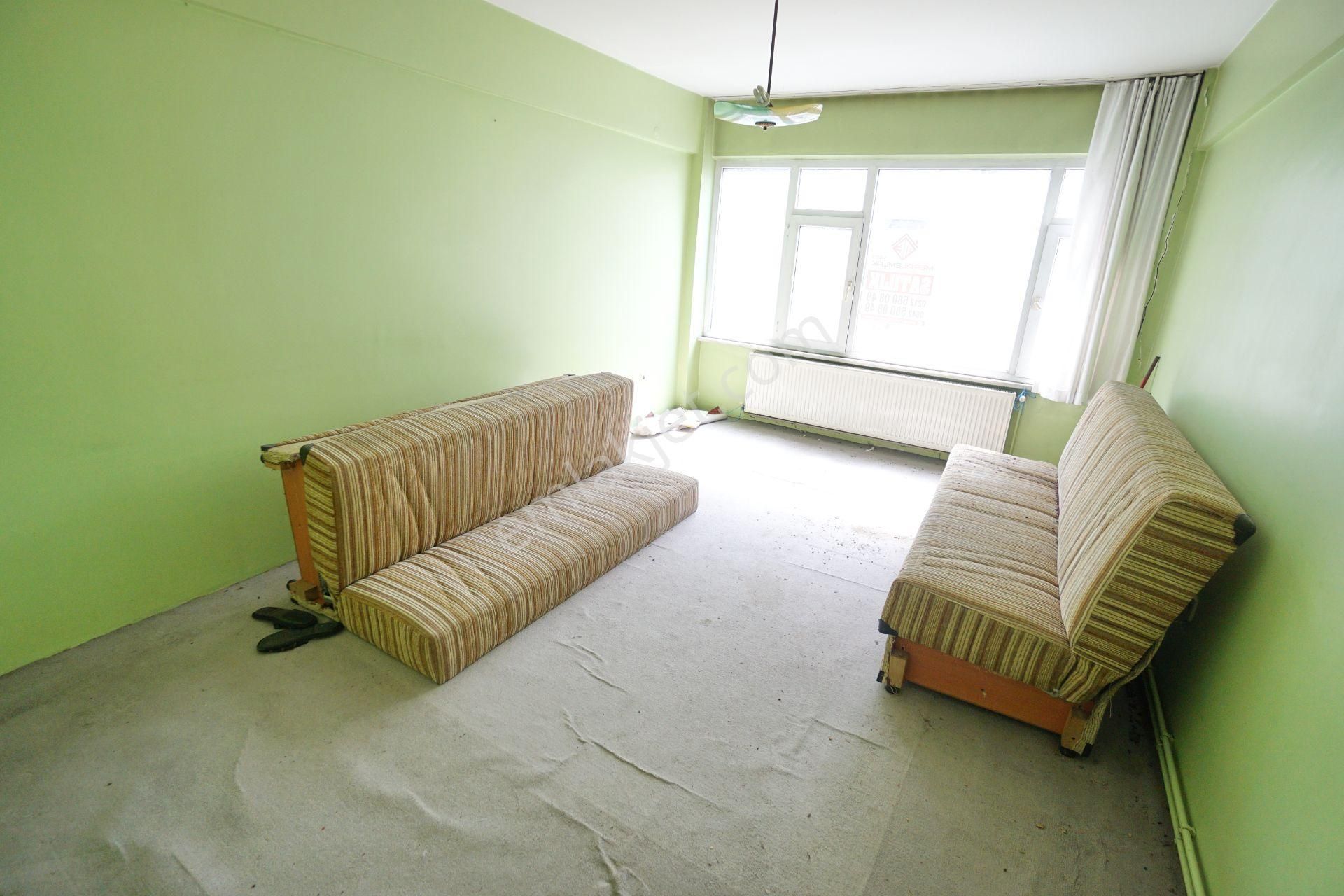 Meral R1831 Fatih Hırkaişerif Mh Katda Tek Daire 2+1