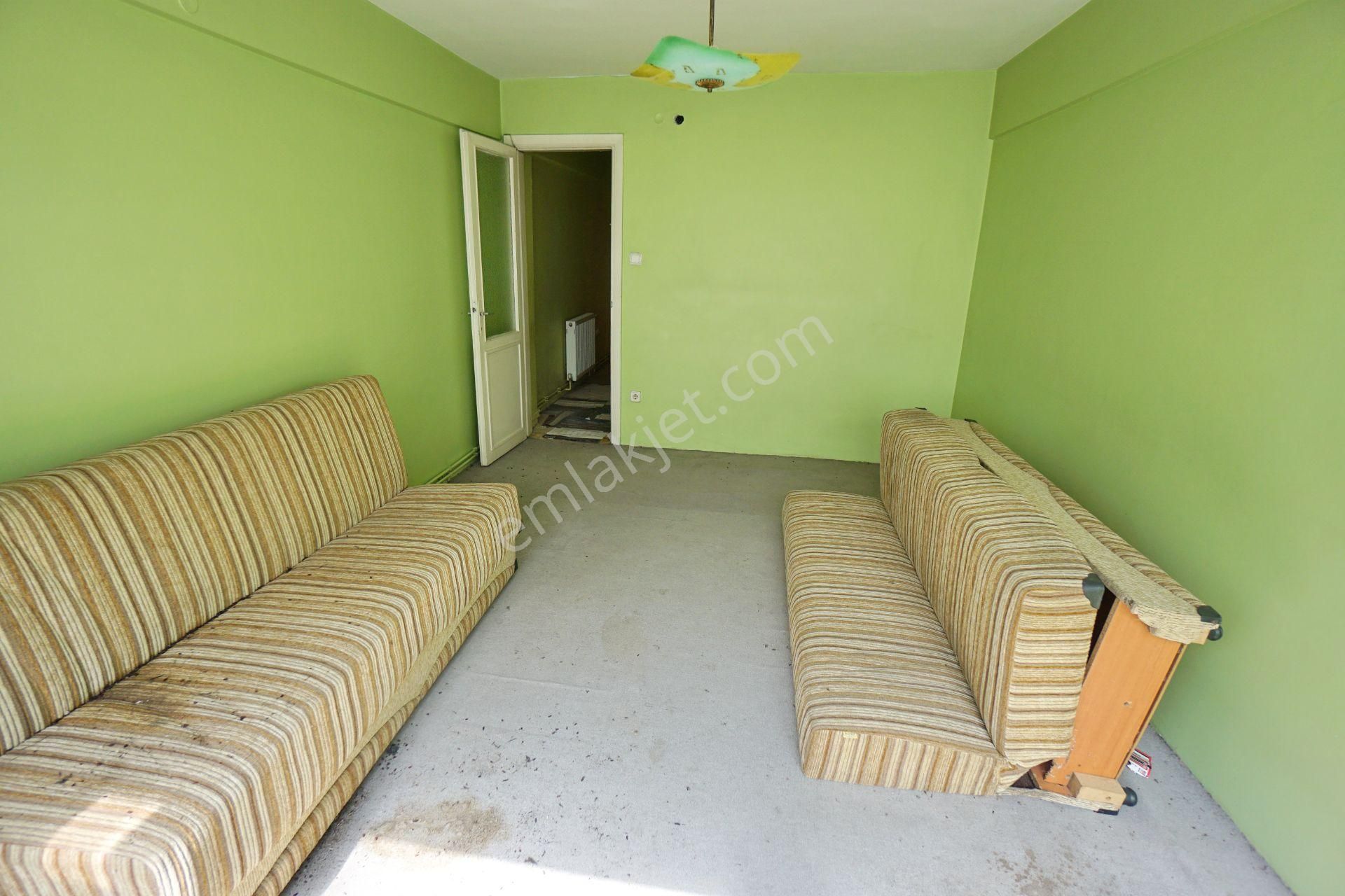 Meral R1831 Fatih Hırkaişerif Mh Katda Tek Daire 2+1 - Görsel 3