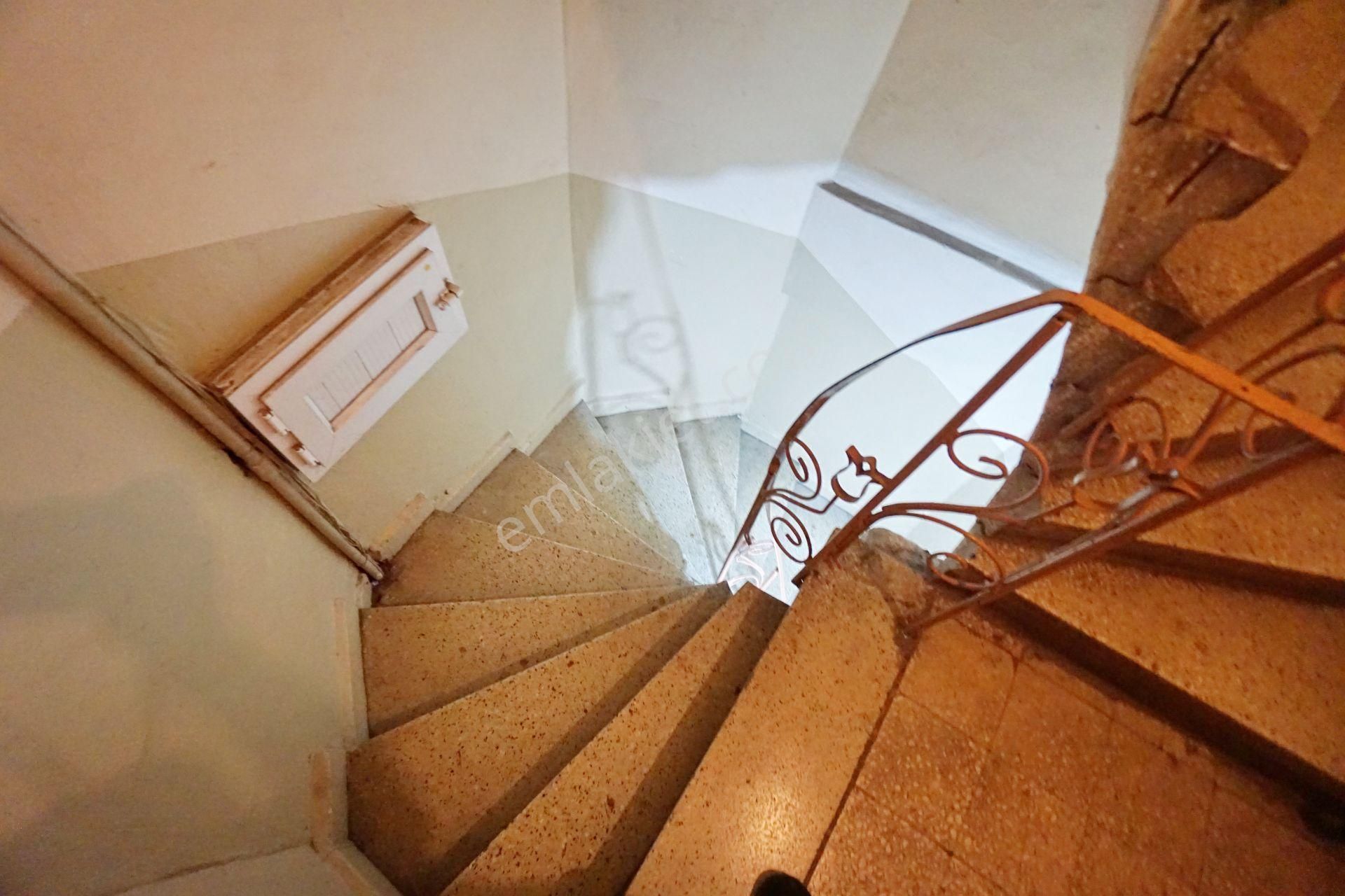 Meral R1831 Fatih Hırkaişerif Mh Katda Tek Daire 2+1 - Görsel 22