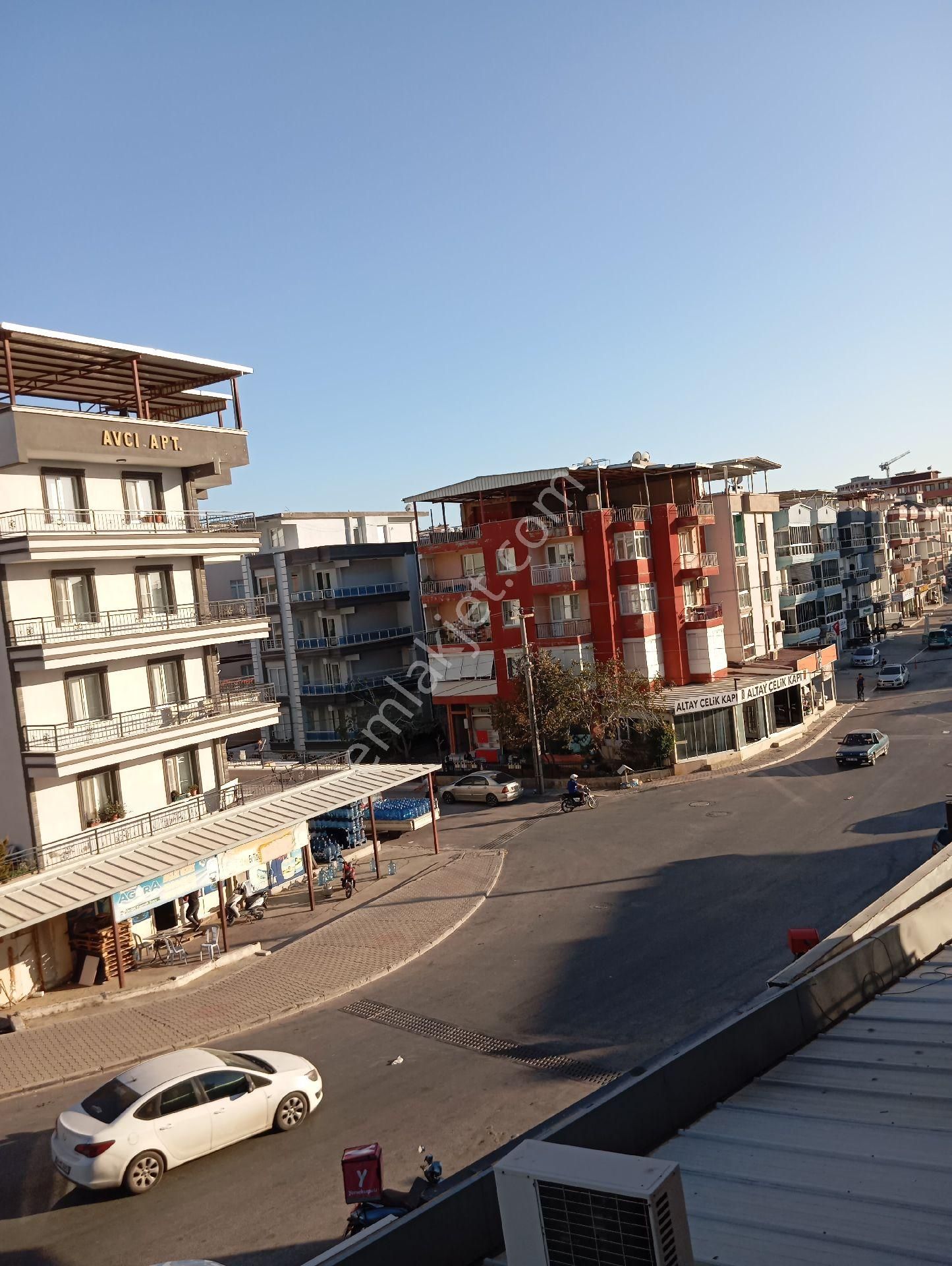 Menemen U. Mumcuda 2+1 (100m2) Hastane Yakınında Kiralık Daire