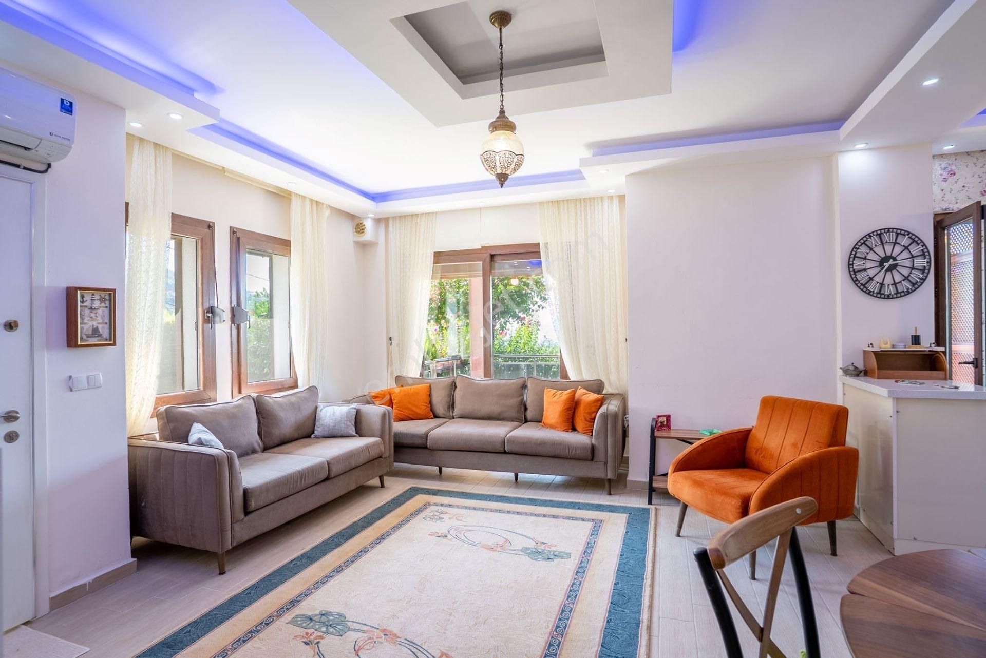 Cb Marina'dan Güllük'te Panaromik Deniz Manzaralı 3+1 Bahçe Katı - Görsel 12