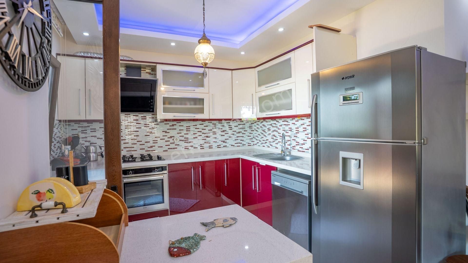 Cb Marina'dan Güllük'te Panaromik Deniz Manzaralı 3+1 Bahçe Katı - Görsel 13