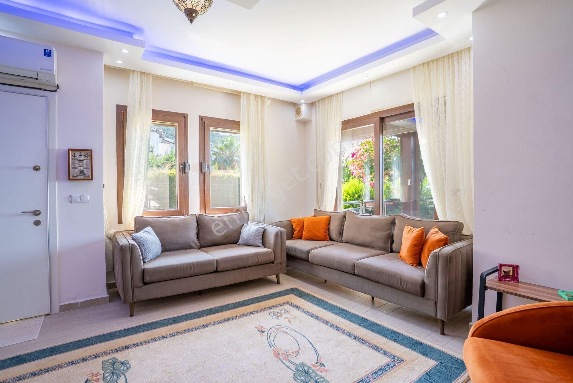 Cb Marina'dan Güllük'te Panaromik Deniz Manzaralı 3+1 Bahçe Katı - Görsel 22