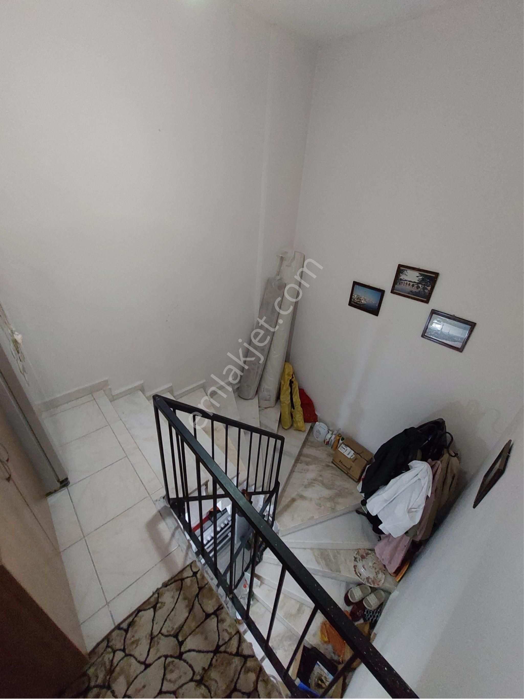 Fesleğen'de Fırsat 2+1 Eşyalı (123 M²) Ara Kat Dubleks - Görsel 14