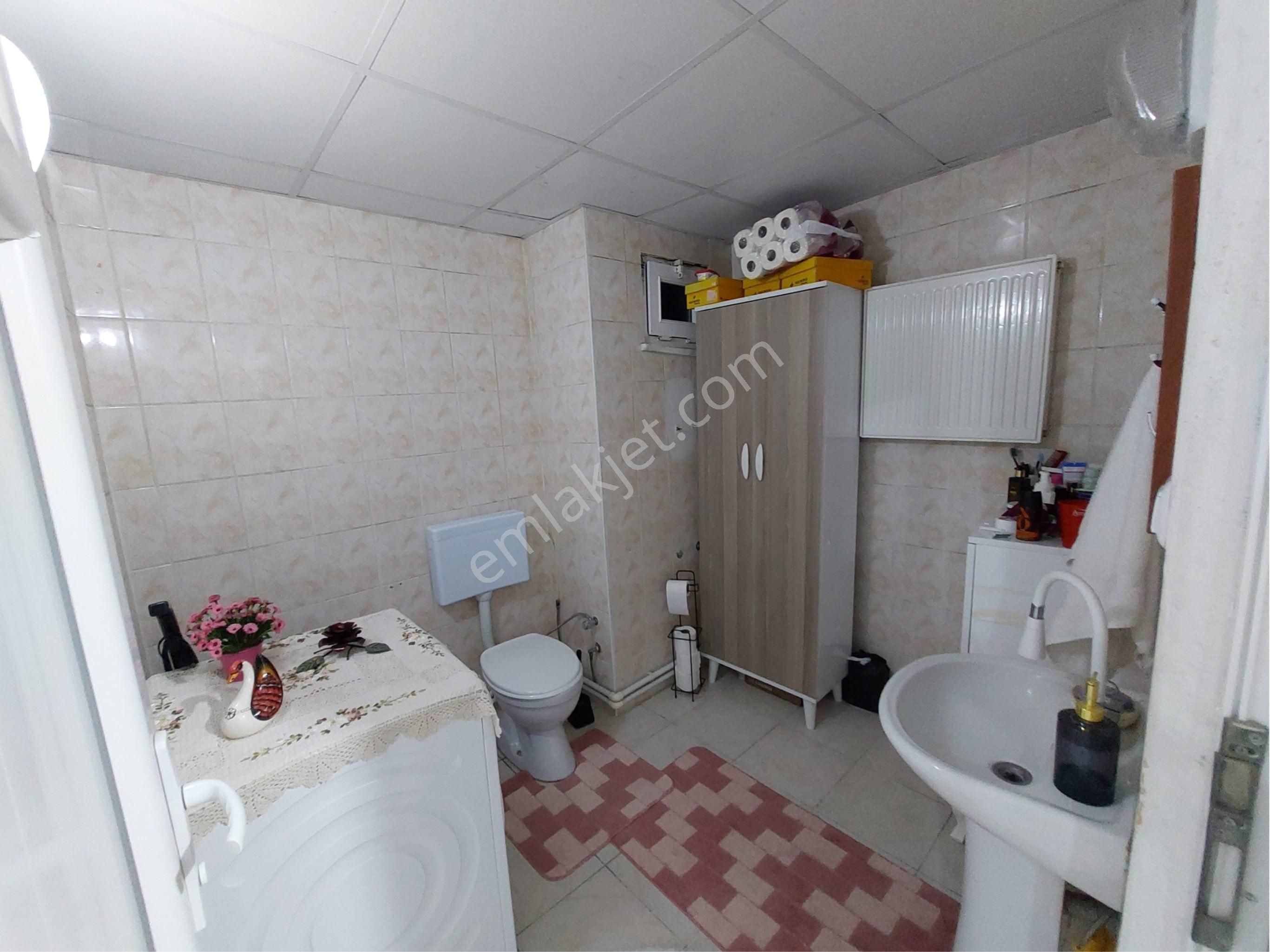 Fesleğen'de Fırsat 2+1 Eşyalı (123 M²) Ara Kat Dubleks - Görsel 9