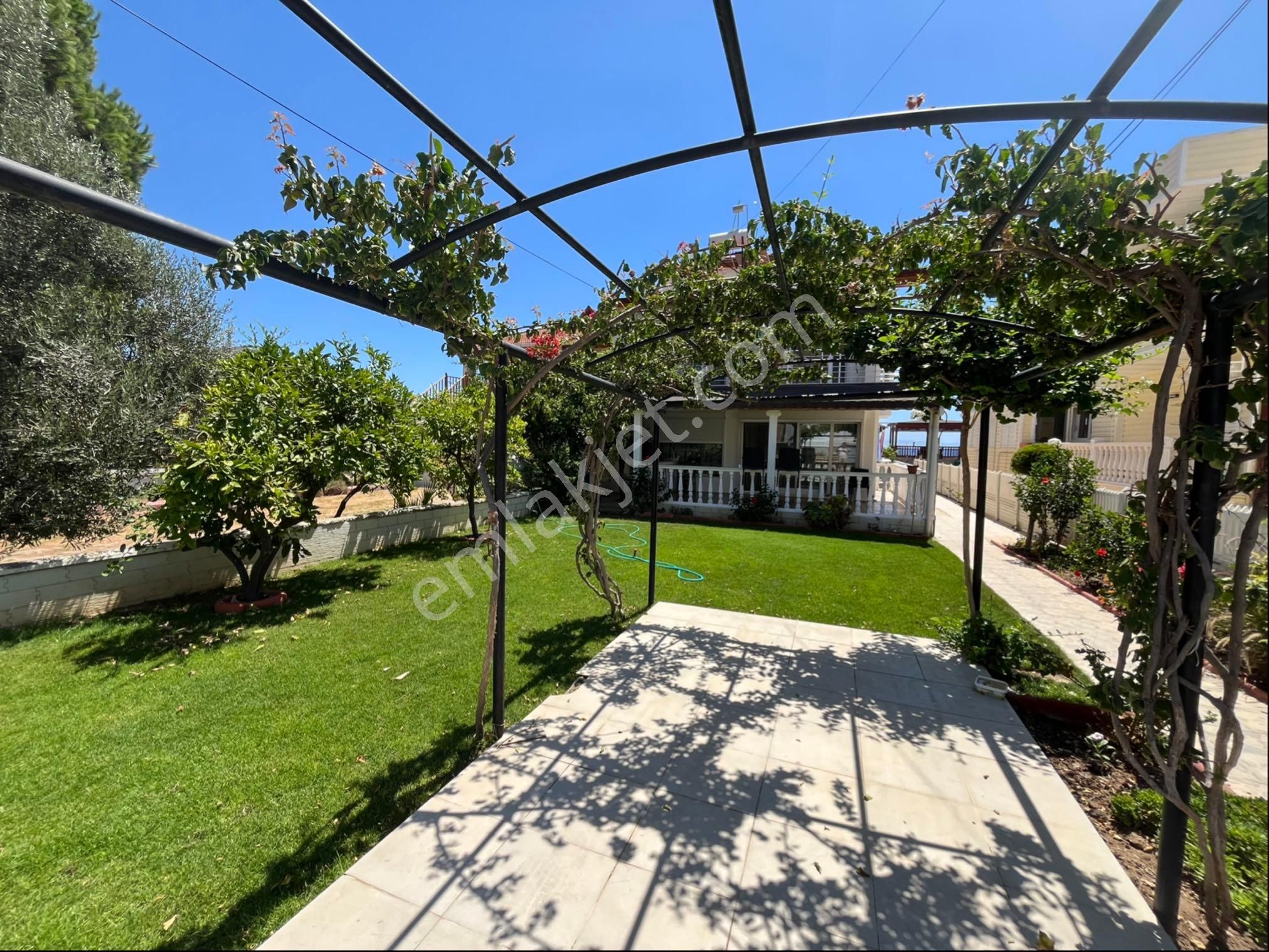 Özderede Denize Sıfır Müstakil Bahçeli Villa - Görsel 8