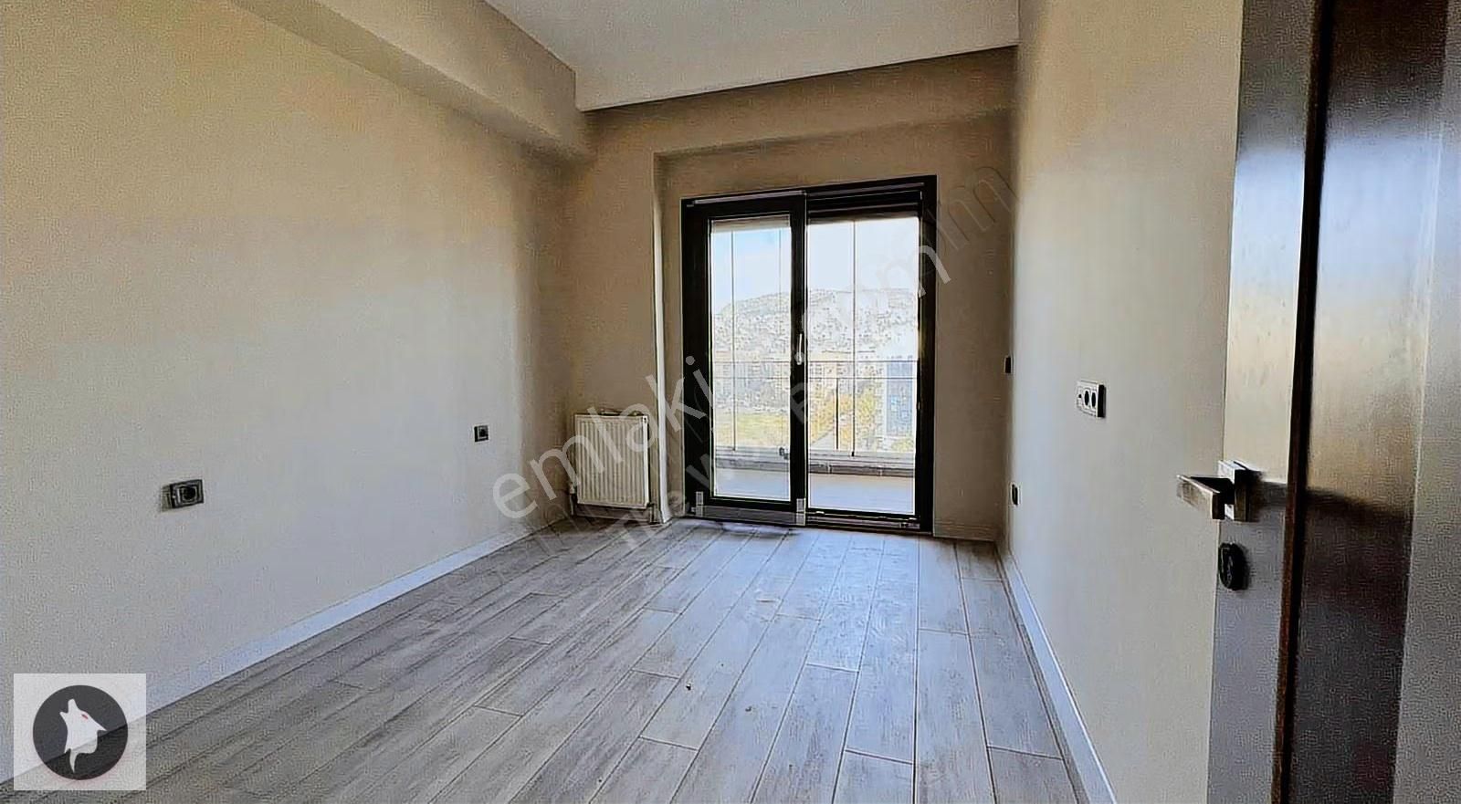 Çiğli Gayda Ataşehir Sitesinde Satılık Çift Cephe 3+1 Lüks Daire - Görsel 24