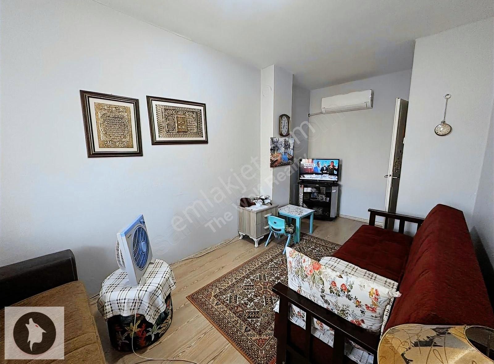 Karşıyaka'nın Kalbinde 3+1 Fırsat Daire - Görsel 7