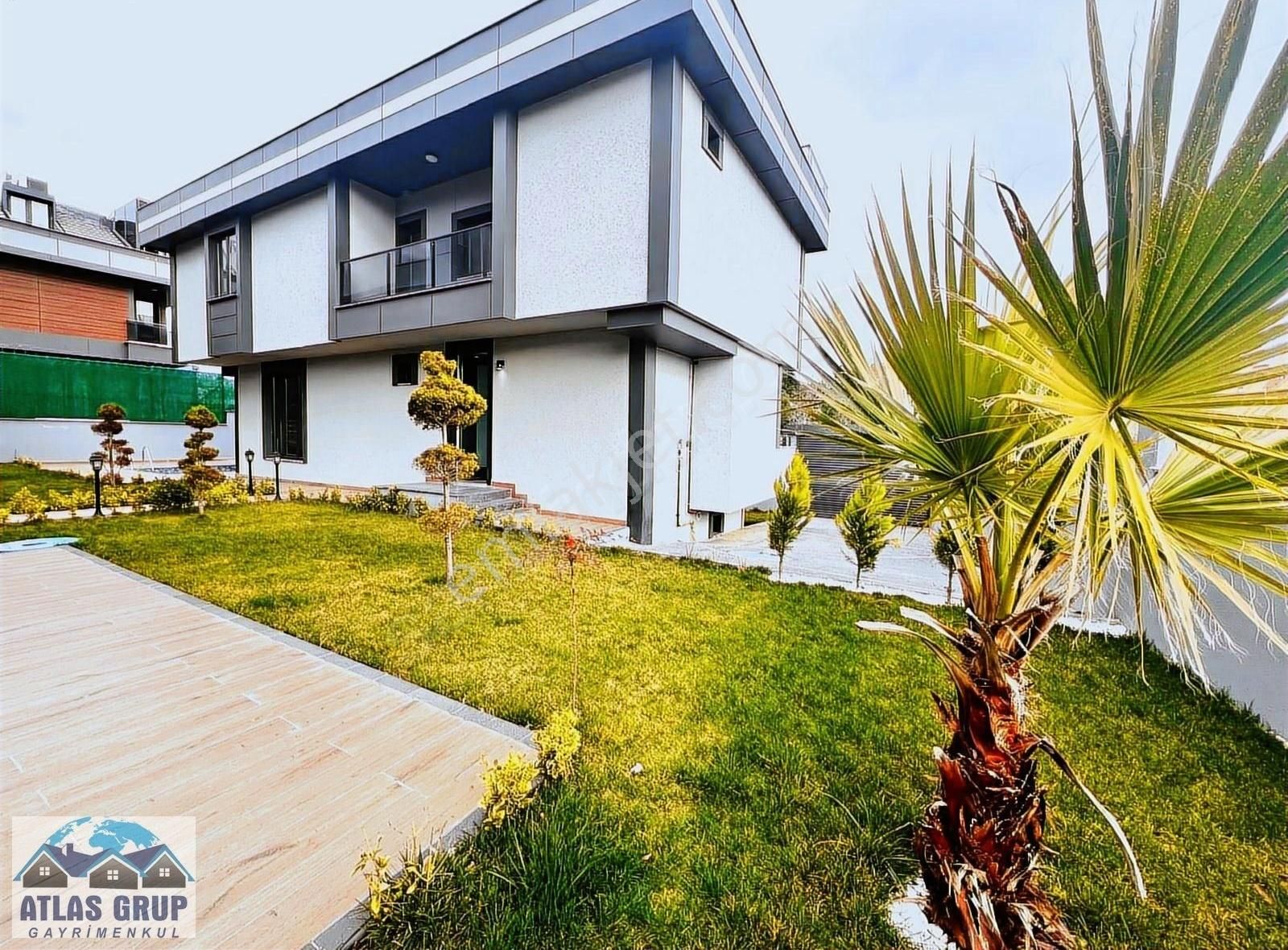 Beylikdüzü Gürpınar Da Emsallerinin Altında Fiyata 5+2 Villa - Görsel 7