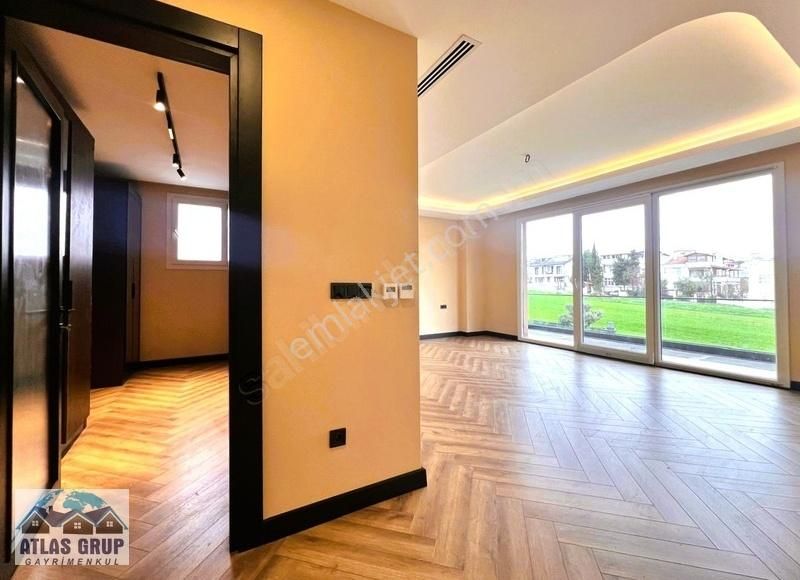 Büyükçekmece Güzelce De Deniz Manzaralı Özel Tasarım 5+1 Villa - Görsel 7