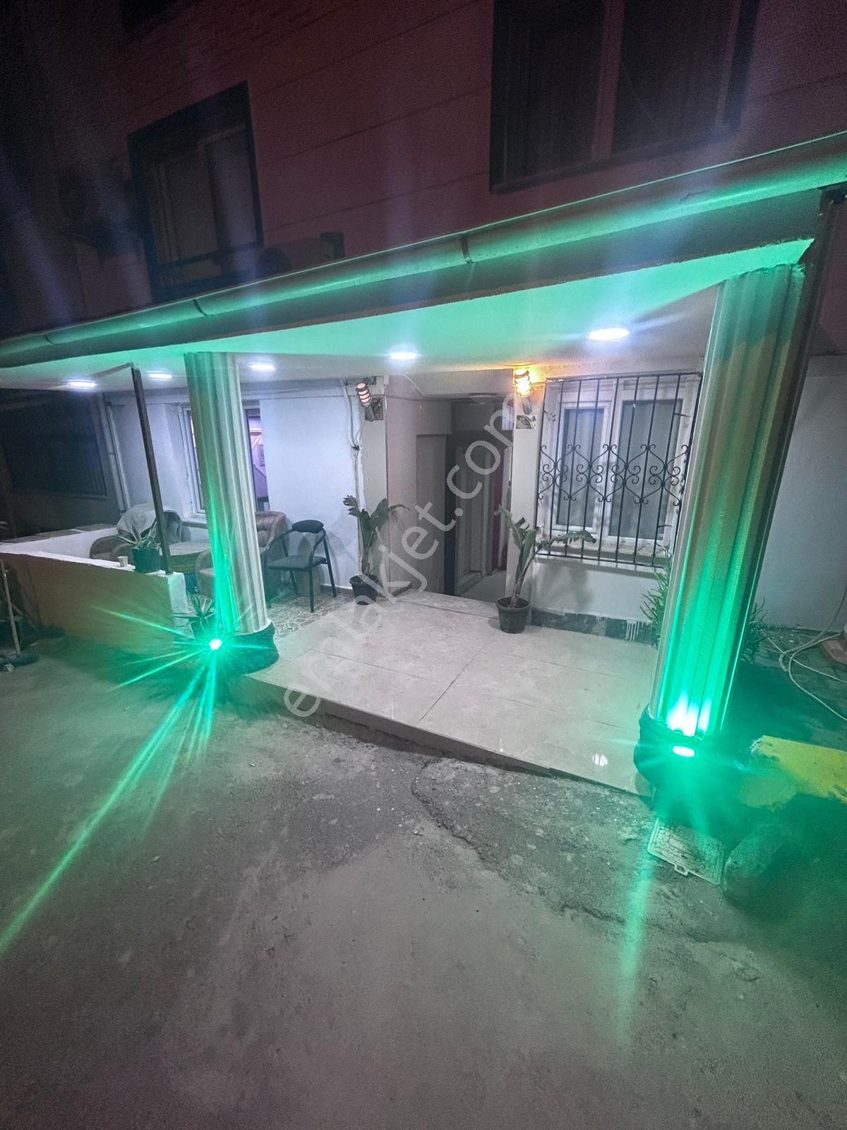 Buca Karabaglar Şubeli Apart Güevlernlük Kiralık - Görsel 3