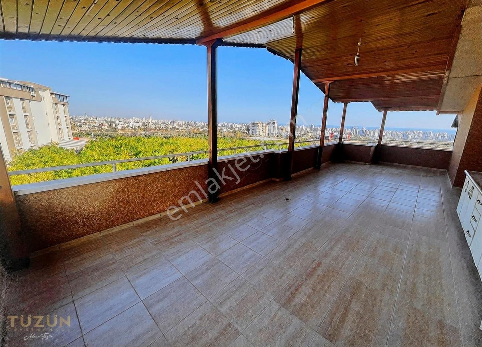 Tüzün'den Kuyuluk'ta Site İçerisinde 4+1 Satılık Tripleks Villa - Görsel 8