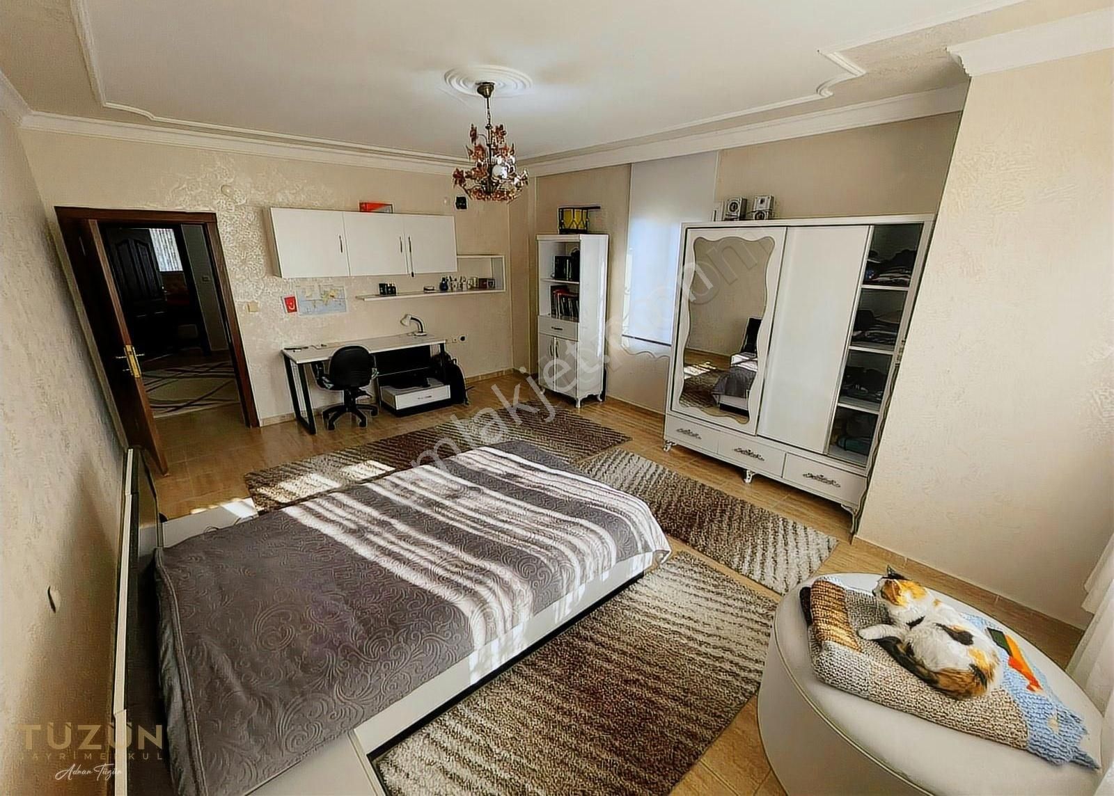 Tüzün'den Kuyuluk'ta Site İçerisinde 4+1 Satılık Tripleks Villa - Görsel 10